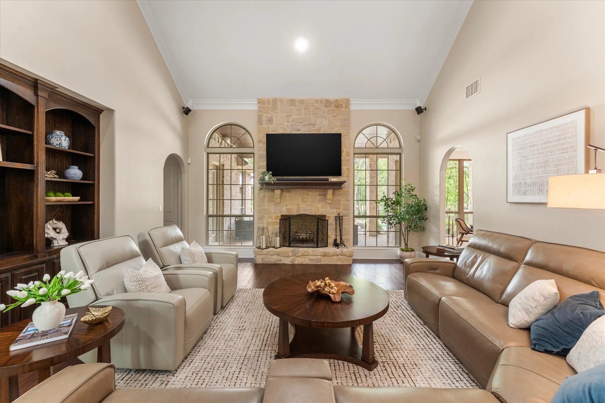Single Family Residence For Sale in Wood County , 1215 PR 5980, Yantis, Texas 75497, 4 Bedroom, 4 Bathroom, 3 Garage spaces, 3,889 Sqft, built in 2008, Preowned, mls#21224565, Real Estate Agent in Yantis, Homes For Sale in Wood county, Homes For Sale in Yantis, Realtor in Yantis Texas, Real Estate Brokerage Independent Realty Texas, Luminita Cordes Realtor
