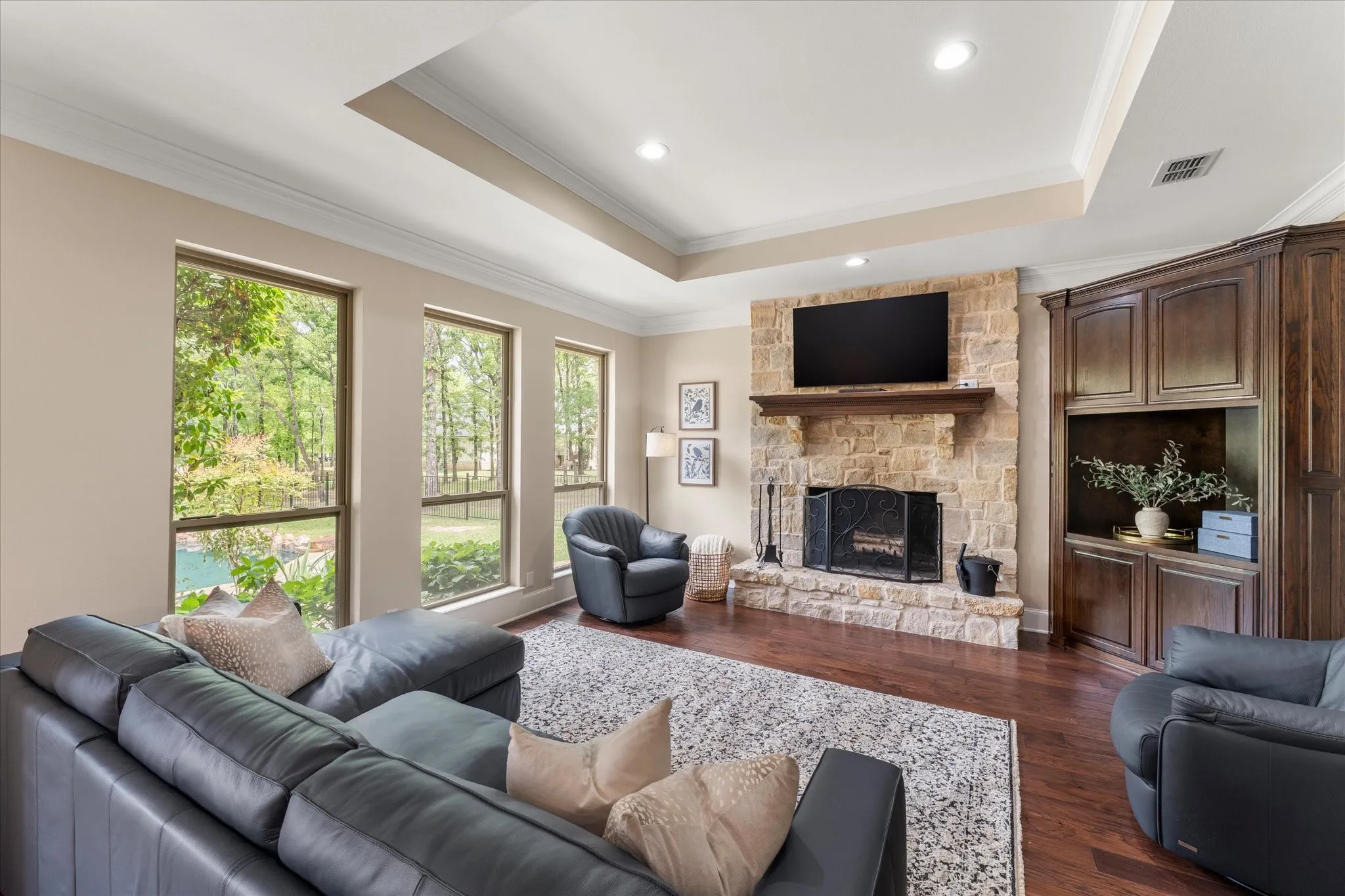 Single Family Residence For Sale in Wood County , 1215 PR 5980, Yantis, Texas 75497, 4 Bedroom, 4 Bathroom, 3 Garage spaces, 3,889 Sqft, built in 2008, Preowned, mls#21224565, Real Estate Agent in Yantis, Homes For Sale in Wood county, Homes For Sale in Yantis, Realtor in Yantis Texas, Real Estate Brokerage Independent Realty Texas, Luminita Cordes Realtor