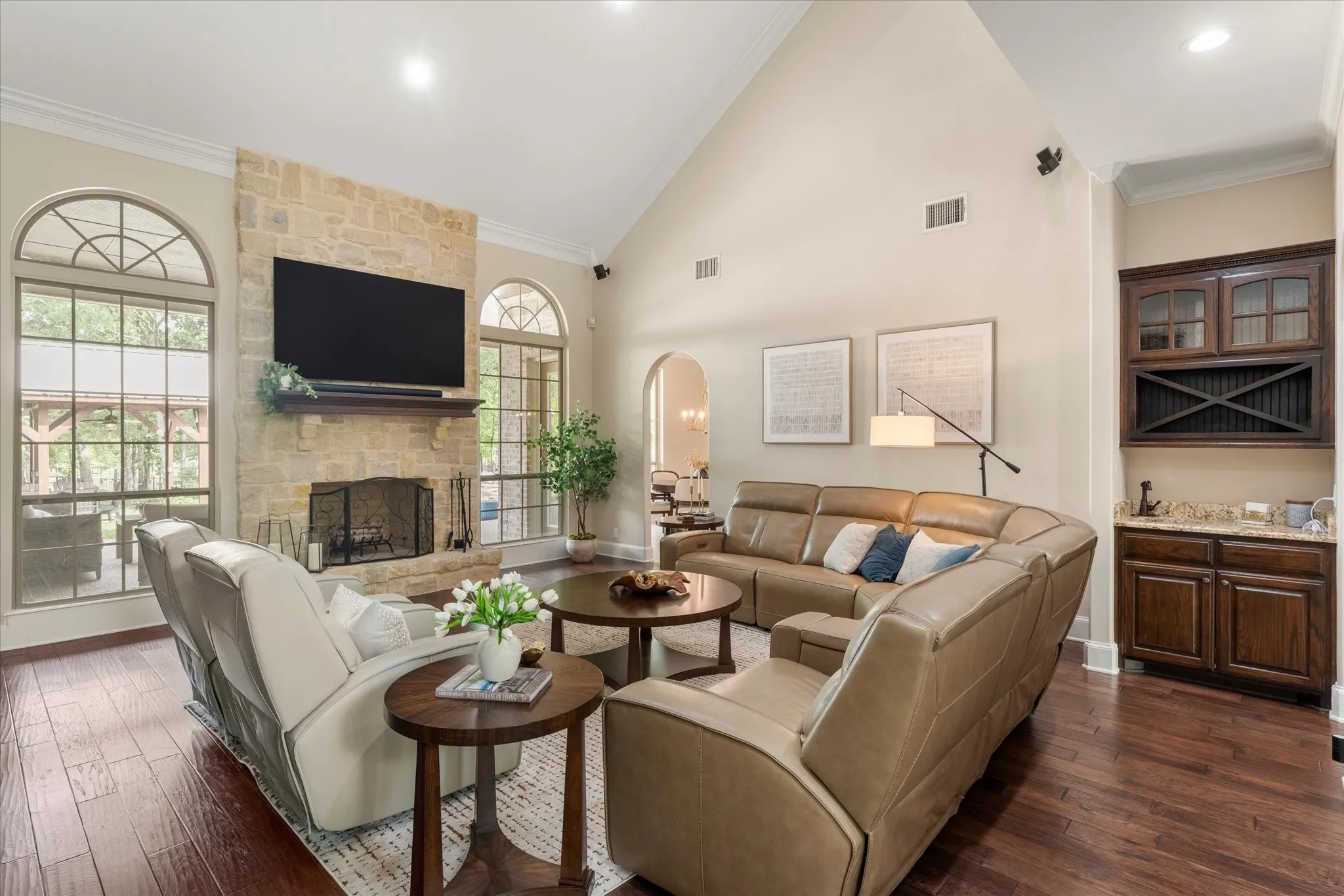 Single Family Residence For Sale in Wood County , 1215 PR 5980, Yantis, Texas 75497, 4 Bedroom, 4 Bathroom, 3 Garage spaces, 3,889 Sqft, built in 2008, Preowned, mls#21224565, Real Estate Agent in Yantis, Homes For Sale in Wood county, Homes For Sale in Yantis, Realtor in Yantis Texas, Real Estate Brokerage Independent Realty Texas, Luminita Cordes Realtor