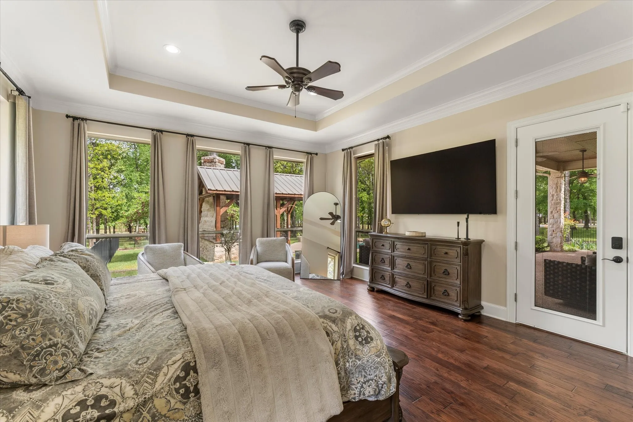Single Family Residence For Sale in Wood County , 1215 PR 5980, Yantis, Texas 75497, 4 Bedroom, 4 Bathroom, 3 Garage spaces, 3,889 Sqft, built in 2008, Preowned, mls#21224565, Real Estate Agent in Yantis, Homes For Sale in Wood county, Homes For Sale in Yantis, Realtor in Yantis Texas, Real Estate Brokerage Independent Realty Texas, Luminita Cordes Realtor
