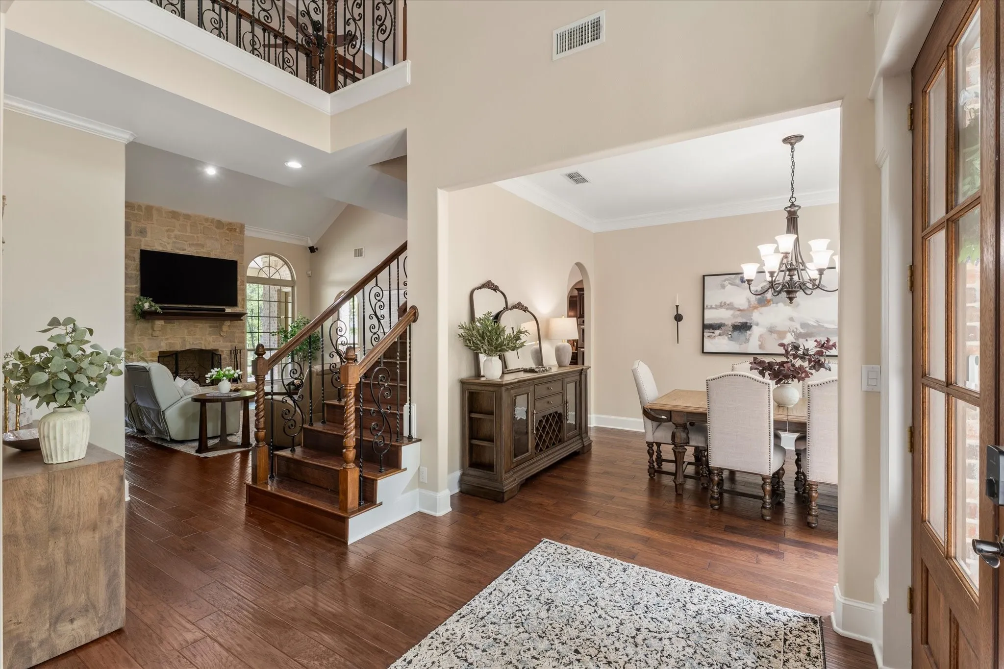 Single Family Residence For Sale in Wood County , 1215 PR 5980, Yantis, Texas 75497, 4 Bedroom, 4 Bathroom, 3 Garage spaces, 3,889 Sqft, built in 2008, Preowned, mls#21224565, Real Estate Agent in Yantis, Homes For Sale in Wood county, Homes For Sale in Yantis, Realtor in Yantis Texas, Real Estate Brokerage Independent Realty Texas, Luminita Cordes Realtor