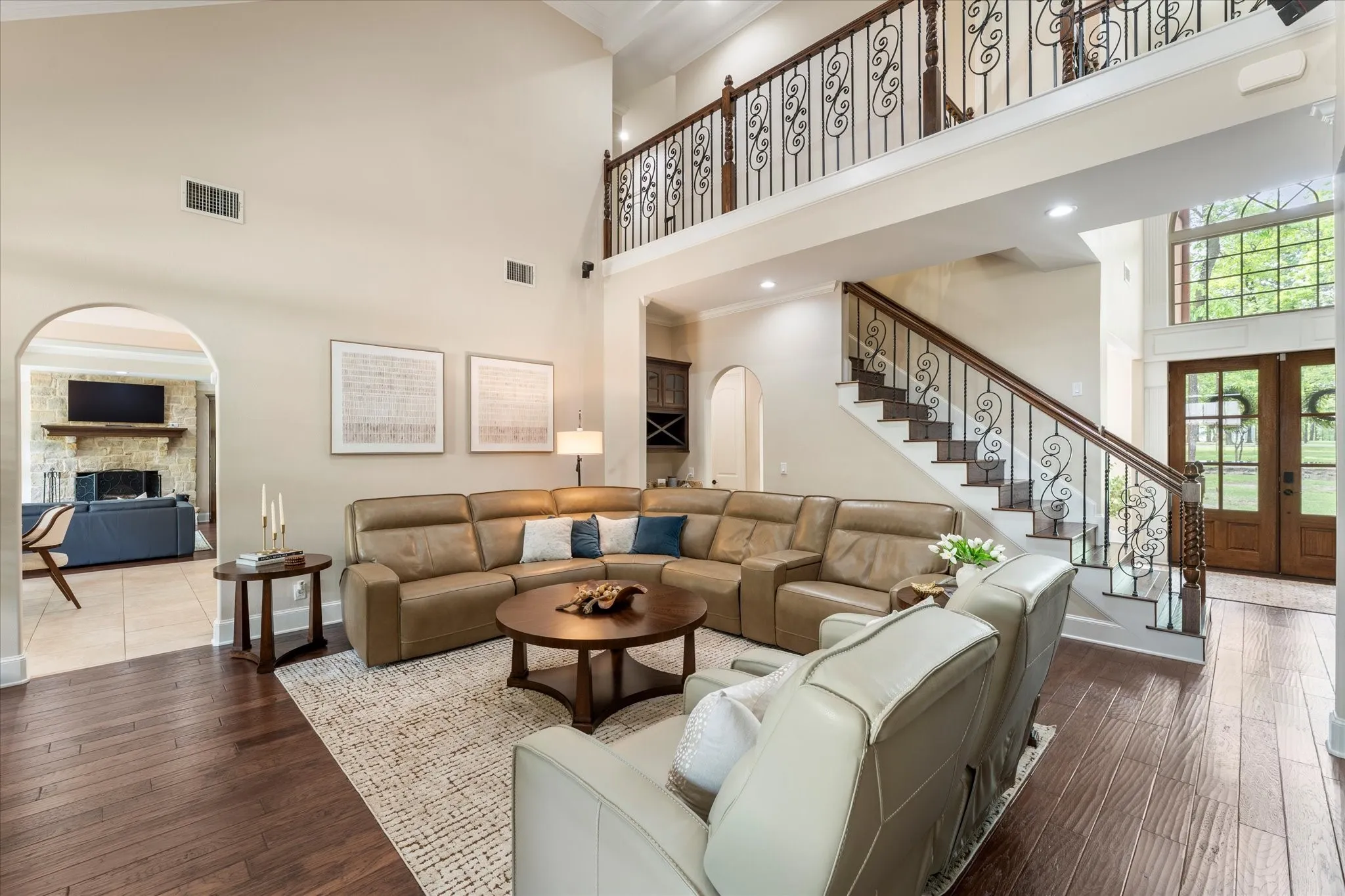 Single Family Residence For Sale in Wood County , 1215 PR 5980, Yantis, Texas 75497, 4 Bedroom, 4 Bathroom, 3 Garage spaces, 3,889 Sqft, built in 2008, Preowned, mls#21224565, Real Estate Agent in Yantis, Homes For Sale in Wood county, Homes For Sale in Yantis, Realtor in Yantis Texas, Real Estate Brokerage Independent Realty Texas, Luminita Cordes Realtor