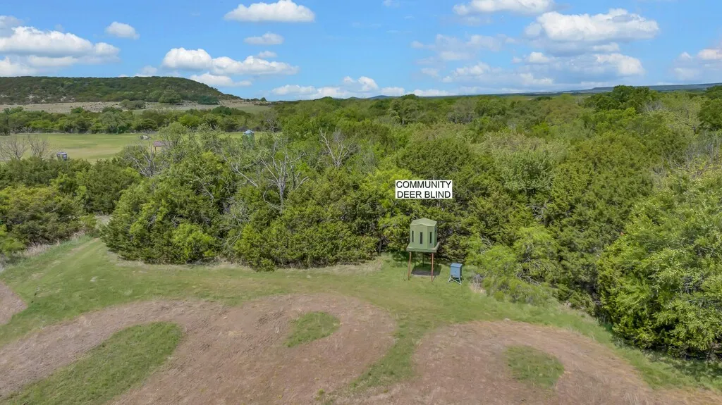 Farm For Sale in Bosque County , 120 Private Road 2123, Meridian, Texas 76665, 3 Bedrooms, 2 Bathrooms, Garage spaces, 2,104 Sqft, built in 2008, Preowned, Price $675,000, mls#21237379, Real Estate Agent in Meridian, Homes For Sale in Bosque county, Homes For Sale in Meridian, Realtor in Meridian Texas, Real Estate Brokerage Independent Realty Texas, Luminita Cordes Realtor