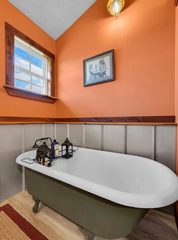 Farm For Sale in Bosque County , 120 Private Road 2123, Meridian, Texas 76665, 3 Bedrooms, 2 Bathrooms, Garage spaces, 2,104 Sqft, built in 2008, Preowned, Price $675,000, mls#21237379, Real Estate Agent in Meridian, Homes For Sale in Bosque county, Homes For Sale in Meridian, Realtor in Meridian Texas, Real Estate Brokerage Independent Realty Texas, Luminita Cordes Realtor