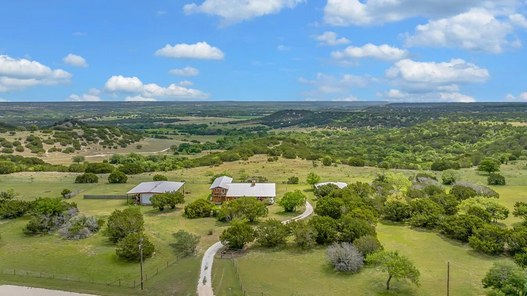 Farm For Sale in Bosque County , 120 Private Road 2123, Meridian, Texas 76665, 3 Bedrooms, 2 Bathrooms, Garage spaces, 2,104 Sqft, built in 2008, Preowned, Price $675,000, mls#21237379, Real Estate Agent in Meridian, Homes For Sale in Bosque county, Homes For Sale in Meridian, Realtor in Meridian Texas, Real Estate Brokerage Independent Realty Texas, Luminita Cordes Realtor