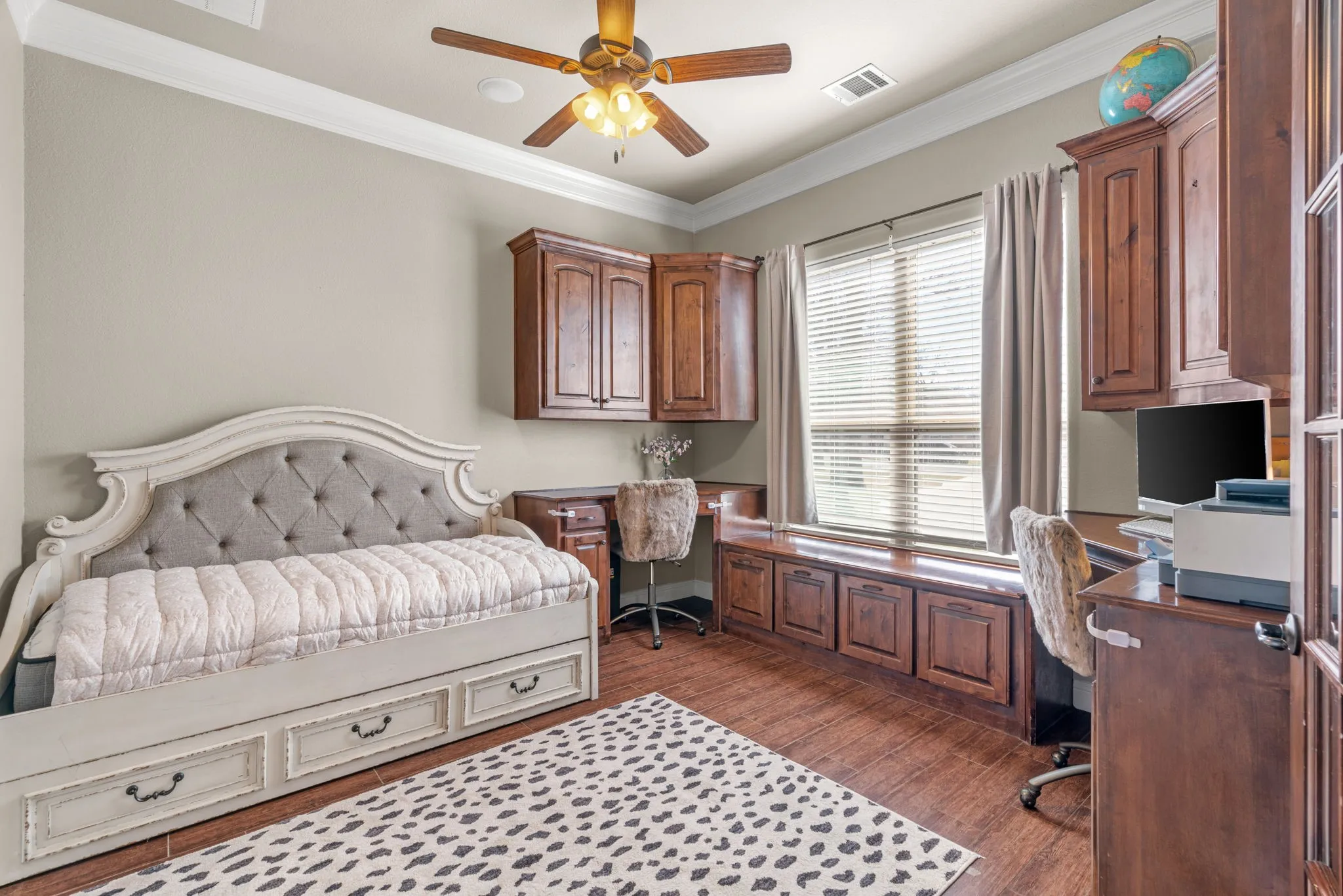 Single Family Residence For Sale in Erath County , 117 Flat Foot Lane, Stephenville, Texas 76401, 3 Bedroom, 3 Bathroom, 3 Garage spaces, 2,543 Sqft, built in 2015, mls#21212403, Real Estate Agent in Stephenville, Homes For Sale in Erath county, Homes For Sale in Stephenville, Realtor in Stephenville Texas, Real Estate Brokerage Independent Realty Texas, Luminita Cordes Realtor