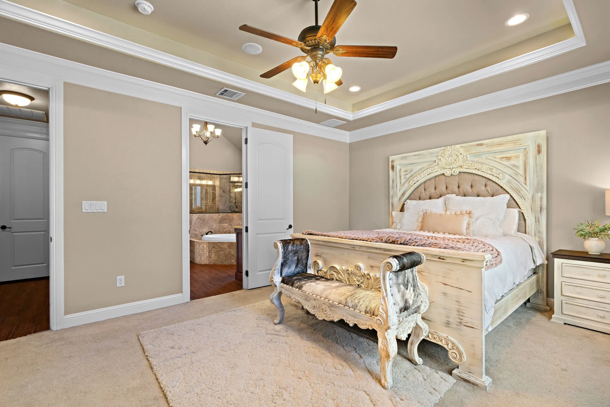 Single Family Residence For Sale in Erath County , 117 Flat Foot Lane, Stephenville, Texas 76401, 3 Bedroom, 3 Bathroom, 3 Garage spaces, 2,543 Sqft, built in 2015, mls#21212403, Real Estate Agent in Stephenville, Homes For Sale in Erath county, Homes For Sale in Stephenville, Realtor in Stephenville Texas, Real Estate Brokerage Independent Realty Texas, Luminita Cordes Realtor
