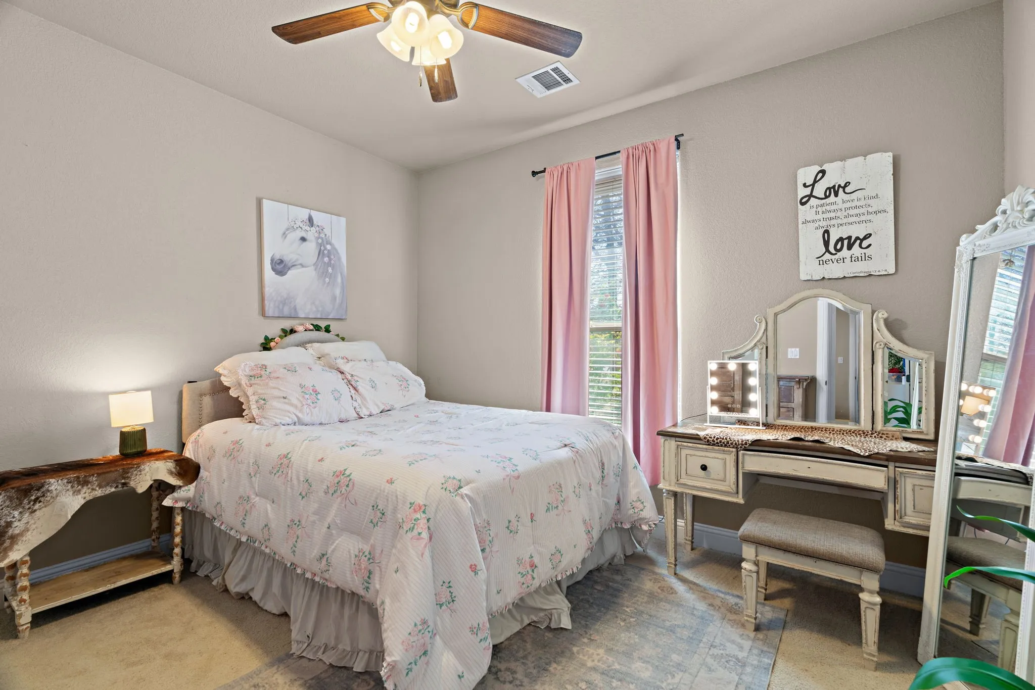 Single Family Residence For Sale in Erath County , 117 Flat Foot Lane, Stephenville, Texas 76401, 3 Bedroom, 3 Bathroom, 3 Garage spaces, 2,543 Sqft, built in 2015, mls#21212403, Real Estate Agent in Stephenville, Homes For Sale in Erath county, Homes For Sale in Stephenville, Realtor in Stephenville Texas, Real Estate Brokerage Independent Realty Texas, Luminita Cordes Realtor