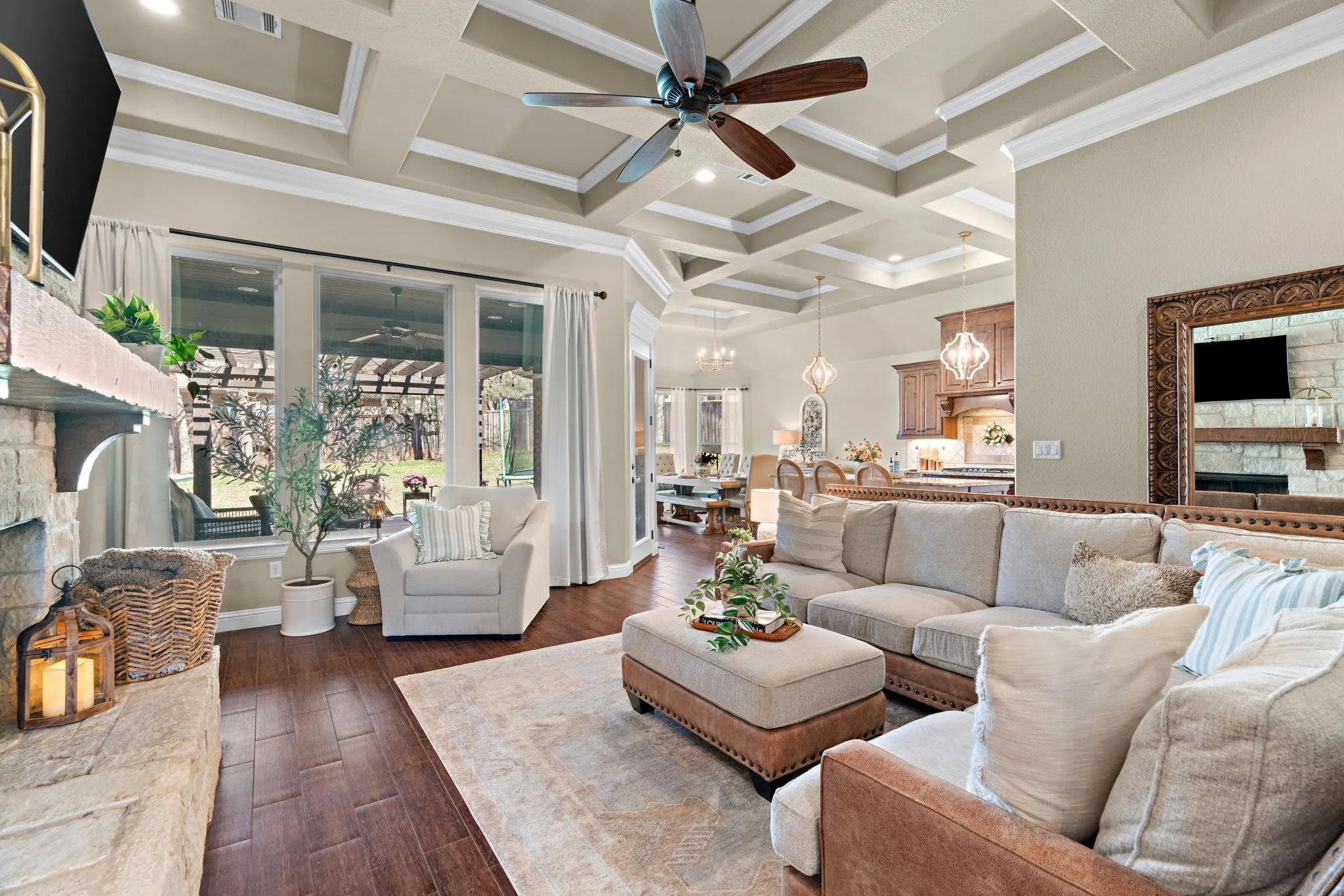 Single Family Residence For Sale in Erath County , 117 Flat Foot Lane, Stephenville, Texas 76401, 3 Bedroom, 3 Bathroom, 3 Garage spaces, 2,543 Sqft, built in 2015, mls#21212403, Real Estate Agent in Stephenville, Homes For Sale in Erath county, Homes For Sale in Stephenville, Realtor in Stephenville Texas, Real Estate Brokerage Independent Realty Texas, Luminita Cordes Realtor