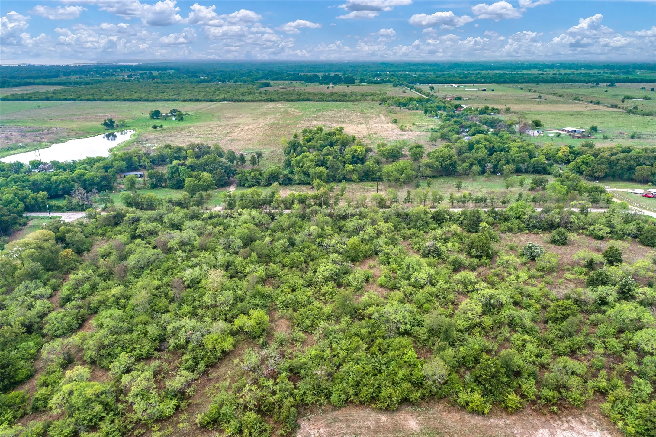 Improved Land For Sale in Kaufman County , 7117 County Road 4042, Kemp, Texas 75143, 0, 0, Garage spaces, 0 Sqft, built in 0, mls#21237360, Real Estate Agent in Kemp, Homes For Sale in Kaufman county, Homes For Sale in Kemp, Realtor in Kemp Texas, Real Estate Brokerage Independent Realty Texas, Luminita Cordes Realtor