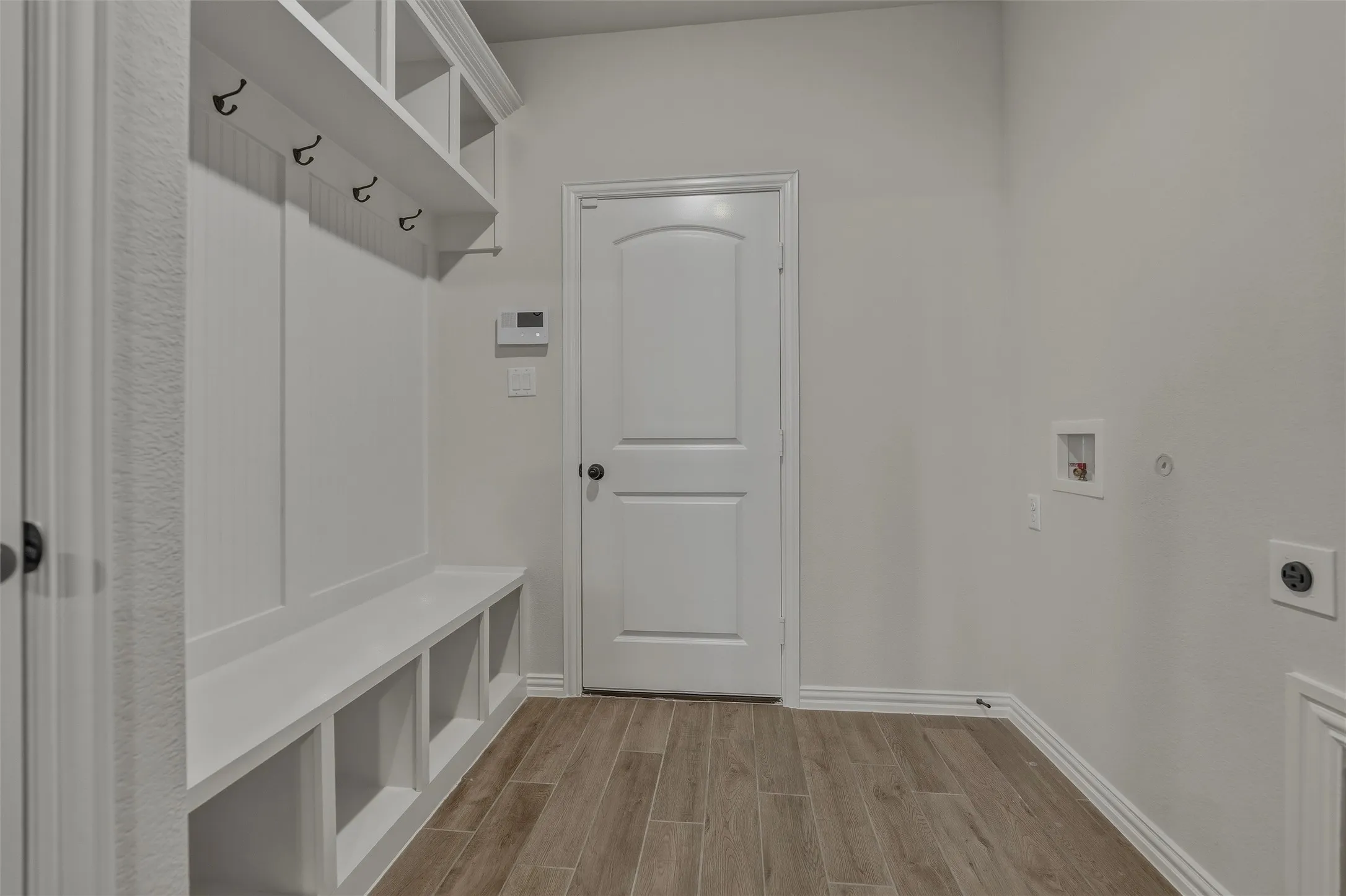 Single Family Residence For Sale in Collin County , 2101 Bluebird Lane, Anna, Texas 75409, 3 Bedroom, 2 Bathroom, 2 Garage spaces, 1,860 Sqft, built in 2026, New Construction - Incomplete, mls#21229748, Real Estate Agent in Anna, Homes For Sale in Collin county, Homes For Sale in Anna, Realtor in Anna Texas, Real Estate Brokerage Independent Realty Texas, Luminita Cordes Realtor