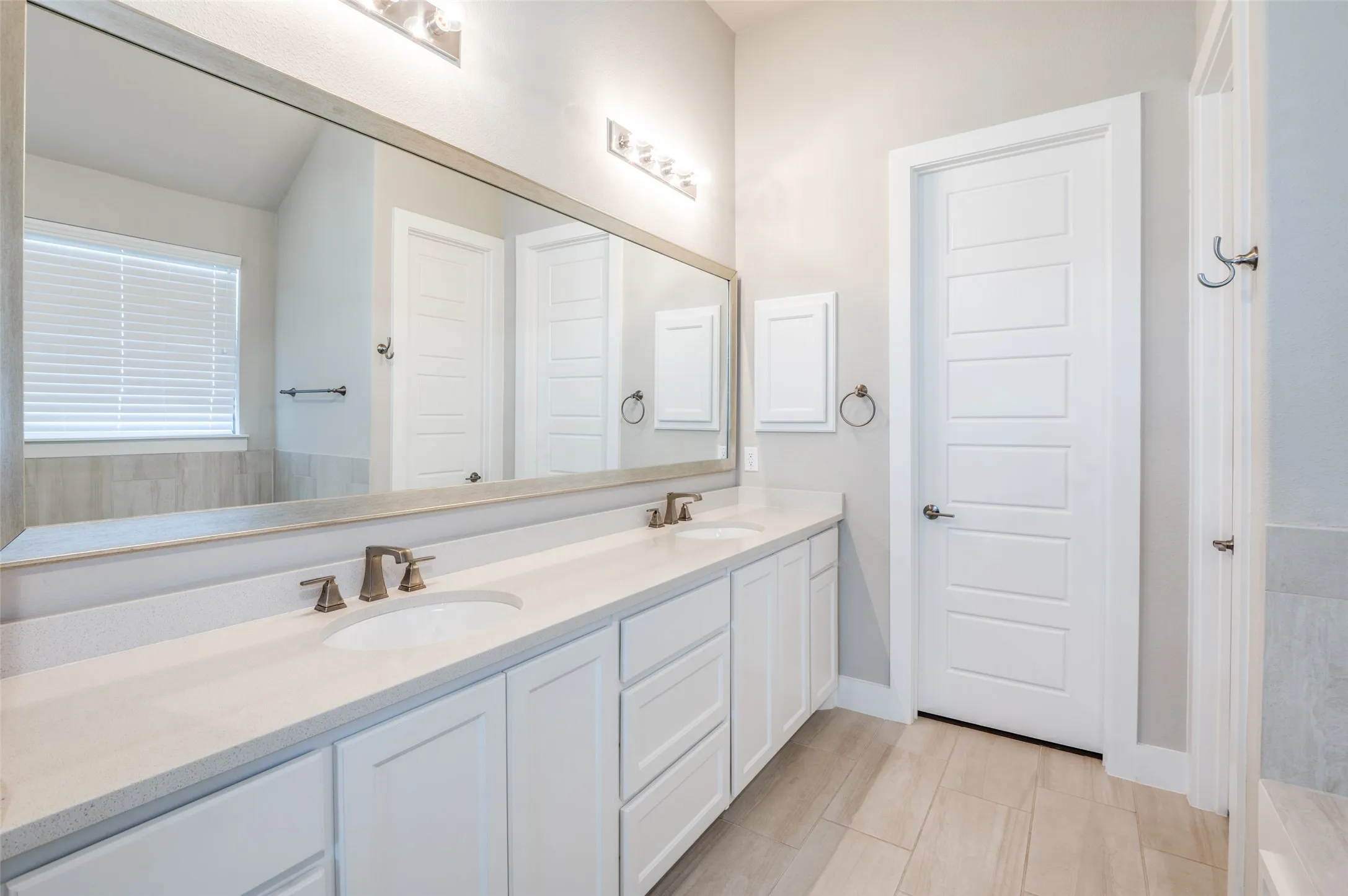 Single Family Residence For Sale in Collin County , 2901 Quinton Street, Prosper, Texas 75078, 4 Bedroom, 3 Bathroom, 2 Garage spaces, 2,317 Sqft, built in 2023, mls#21237340, Real Estate Agent in Prosper, Homes For Sale in Collin county, Homes For Sale in Prosper, Realtor in Prosper Texas, Real Estate Brokerage Independent Realty Texas, Luminita Cordes Realtor
