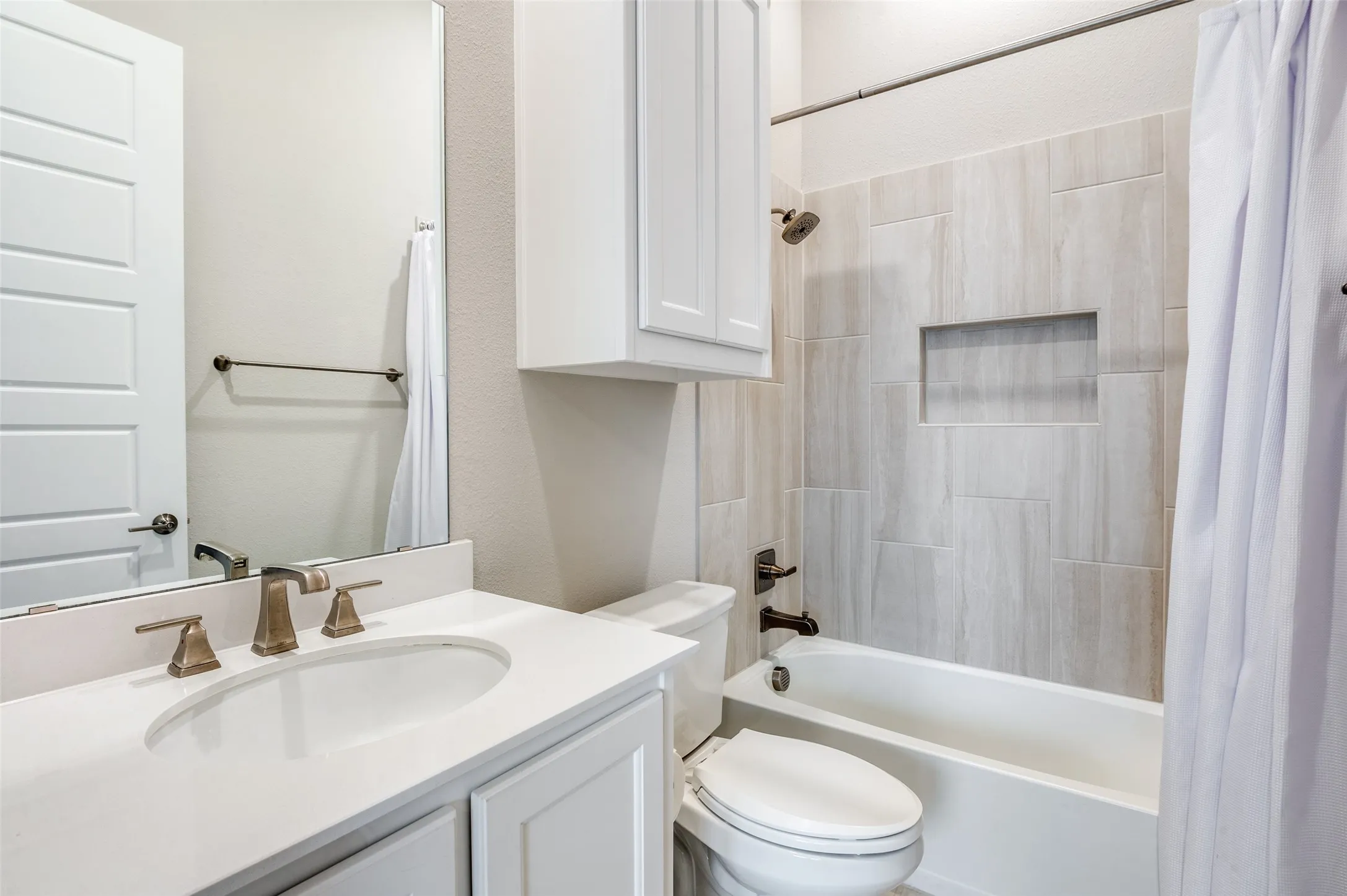 On-Suite Bathroom