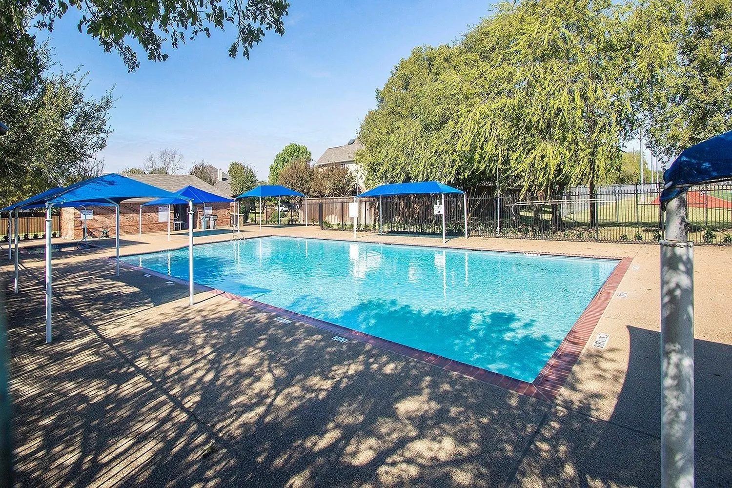 Single Family Residence For Rent in Collin County , 406 Leameadow Drive, Allen, Texas 75002, 4 Bedroom, 2 Bathroom, 2 Garage spaces, 2,434 Sqft, built in 2000, Preowned, mls#21237433, Real Estate Agent in Allen, Homes For Rent in Collin county, Homes For Rent in Allen, Realtor in Allen Texas, Real Estate Brokerage Independent Realty Texas, Luminita Cordes Realtor