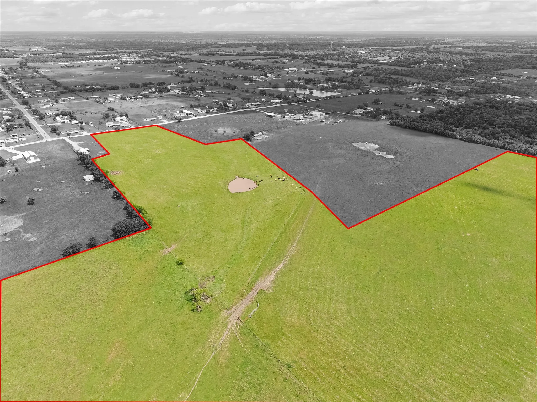 Aerial view of property's location with property boundaries highlighted