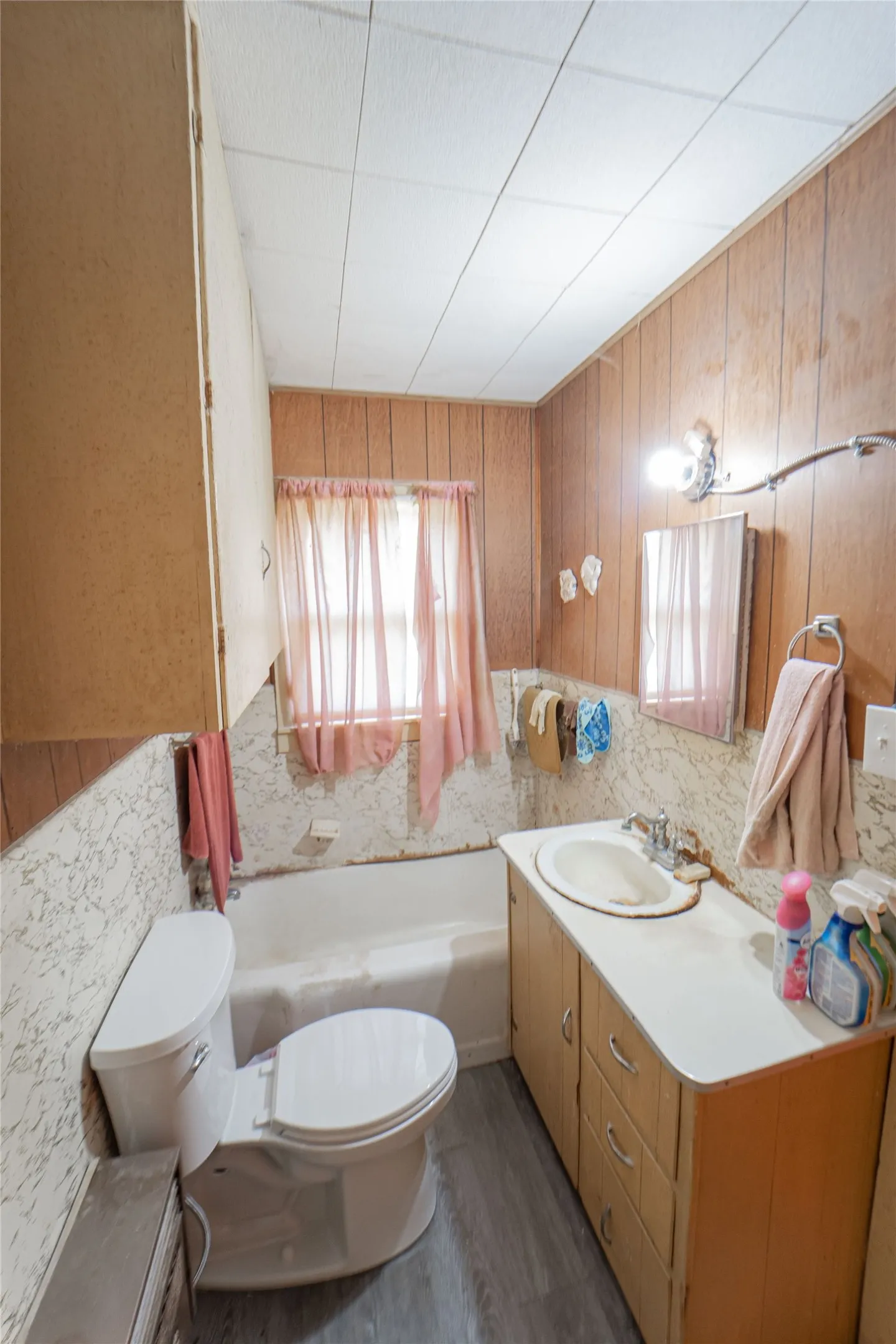 Single Family Residence For Sale in Stephens County , 701 N Shelton Street, Breckenridge, Texas 76424, 3 Bedroom, 1 Bathroom, 1 Garage spaces, 1,352 Sqft, built in 0, mls#21237175, Real Estate Agent in Breckenridge, Homes For Sale in Stephens county, Homes For Sale in Breckenridge, Realtor in Breckenridge Texas, Real Estate Brokerage Independent Realty Texas, Luminita Cordes Realtor