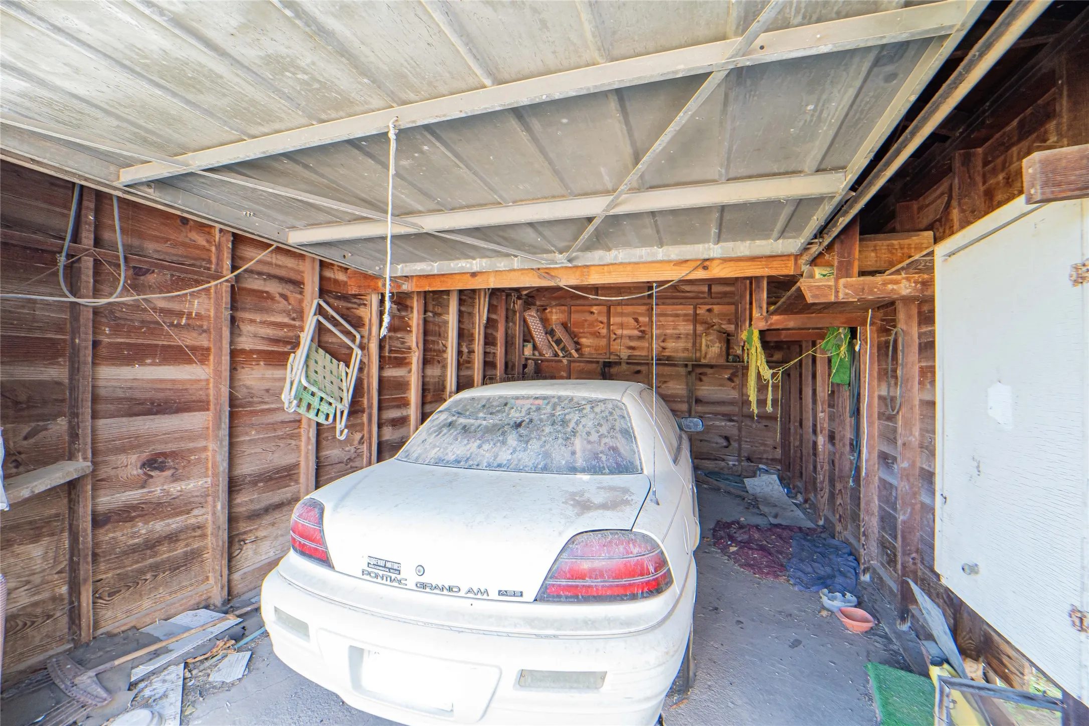 Single Family Residence For Sale in Stephens County , 701 N Shelton Street, Breckenridge, Texas 76424, 3 Bedroom, 1 Bathroom, 1 Garage spaces, 1,352 Sqft, built in 0, mls#21237175, Real Estate Agent in Breckenridge, Homes For Sale in Stephens county, Homes For Sale in Breckenridge, Realtor in Breckenridge Texas, Real Estate Brokerage Independent Realty Texas, Luminita Cordes Realtor