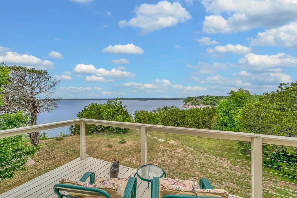 Single Family Residence For Sale in Hill County , 287 Canyon Drive, Whitney, Texas 76692, 3 Bedroom, 3 Bathroom, 2 Garage spaces, 2,880 Sqft, built in 0, mls#21237364, Real Estate Agent in Whitney, Homes For Sale in Hill county, Homes For Sale in Whitney, Realtor in Whitney Texas, Real Estate Brokerage Independent Realty Texas, Luminita Cordes Realtor