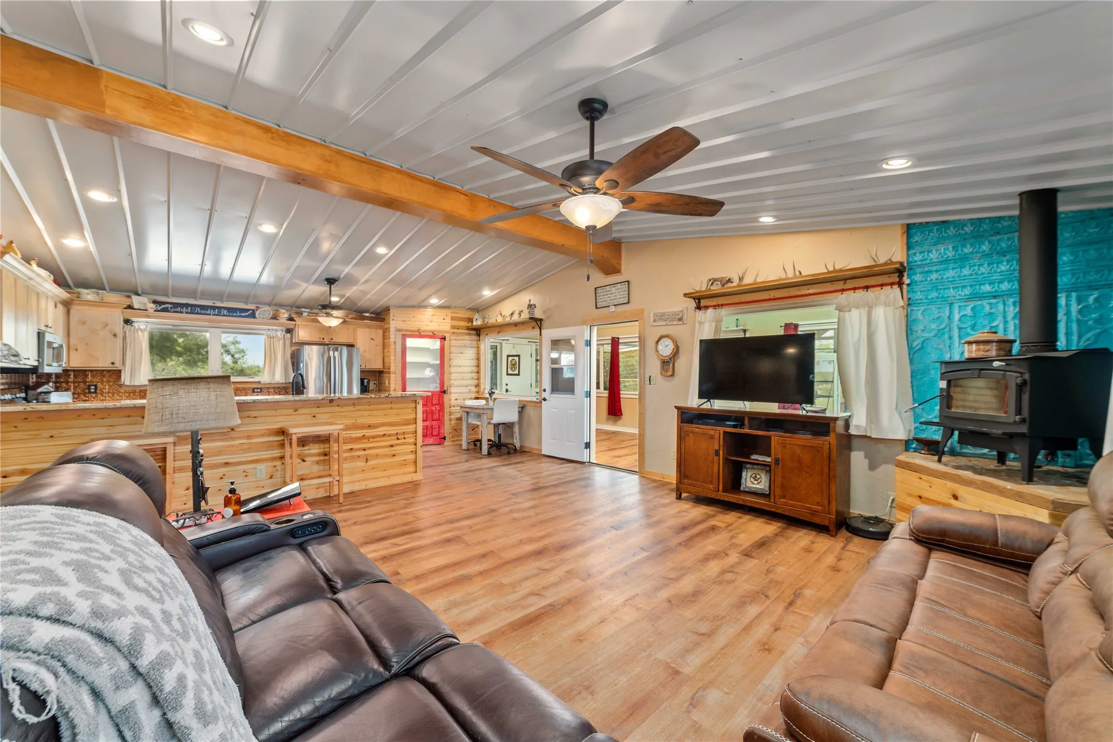 Single Family Residence For Sale in Coleman County , 970 County Road 256, Coleman, Texas 76834, 4 Bedrooms, 2 Bathrooms, 3 Garage spaces, 2,250 Sqft, built in 2017, Price $507,000, mls#21237475, Real Estate Agent in Coleman, Homes For Sale in Coleman county, Homes For Sale in Coleman, Realtor in Coleman Texas, Real Estate Brokerage Independent Realty Texas, Luminita Cordes Realtor