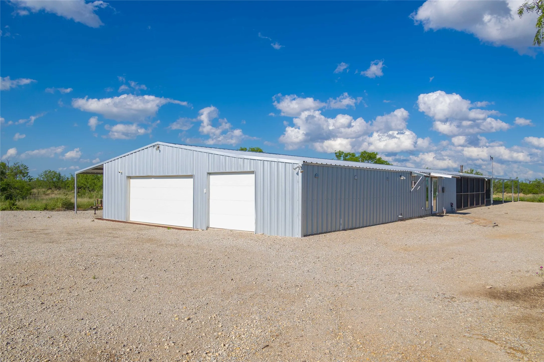 Single Family Residence For Sale in Coleman County , 970 County Road 256, Coleman, Texas 76834, 4 Bedrooms, 2 Bathrooms, 3 Garage spaces, 2,250 Sqft, built in 2017, Price $507,000, mls#21237475, Real Estate Agent in Coleman, Homes For Sale in Coleman county, Homes For Sale in Coleman, Realtor in Coleman Texas, Real Estate Brokerage Independent Realty Texas, Luminita Cordes Realtor