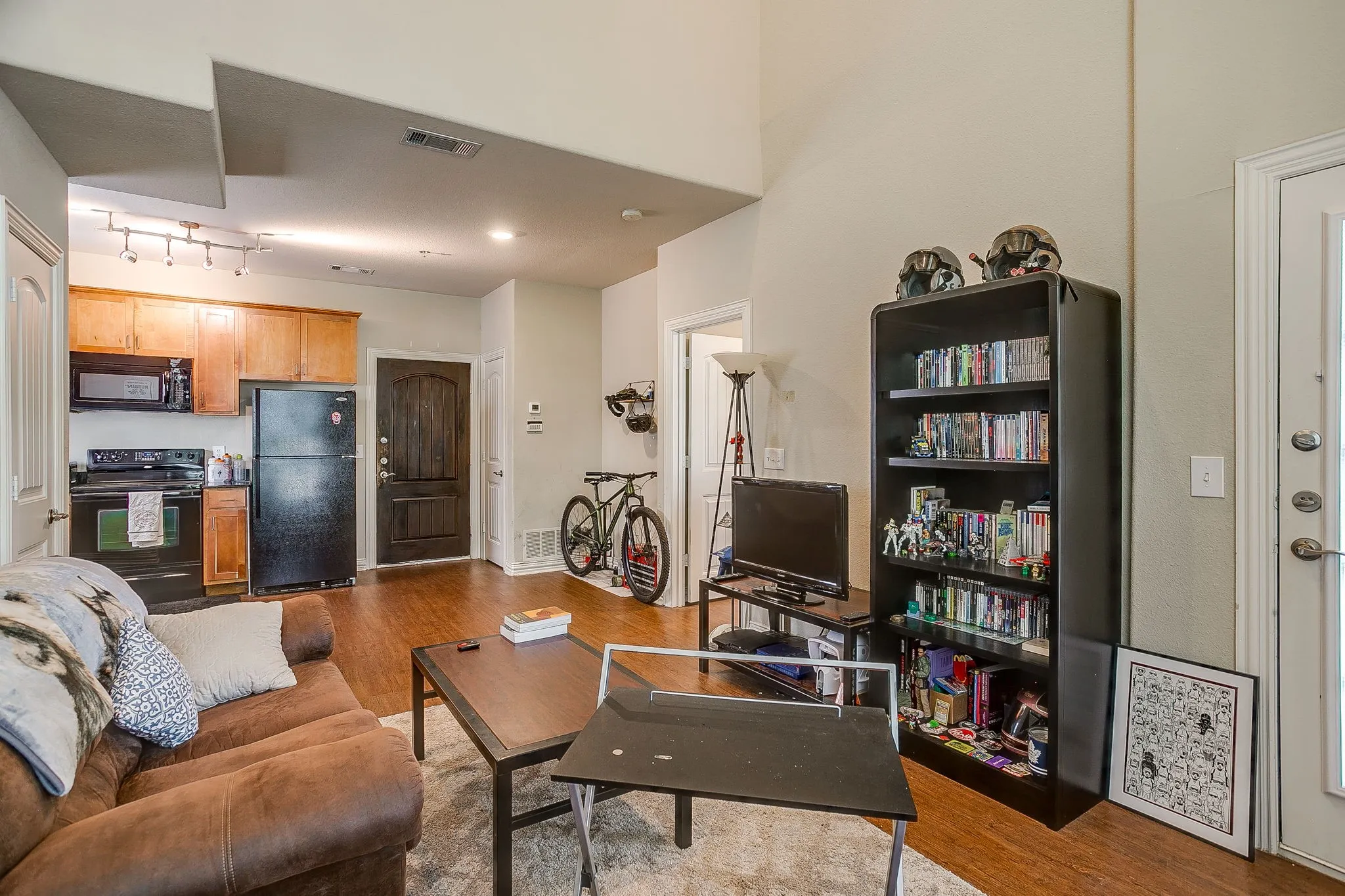 Living area featuring light wood finished floors