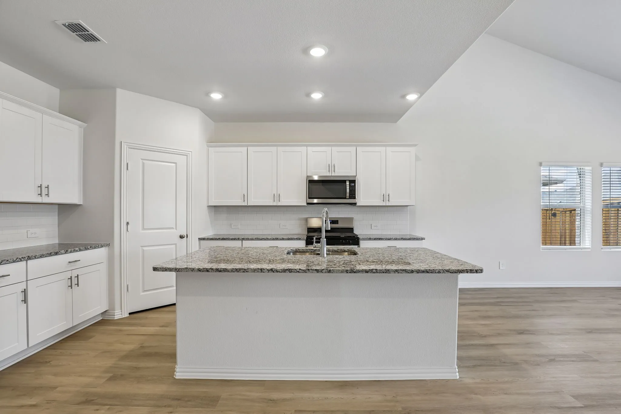 Single Family Residence For Sale in Kaufman County , 1555 Coldwater Way, Crandall, Texas 75114, 5 Bedroom, 3 Bathroom, 2 Garage spaces, 3,060 Sqft, built in 2026, New Construction - Incomplete, mls#21237293, Real Estate Agent in Crandall, Homes For Sale in Kaufman county, Homes For Sale in Crandall, Realtor in Crandall Texas, Real Estate Brokerage Independent Realty Texas, Luminita Cordes Realtor
