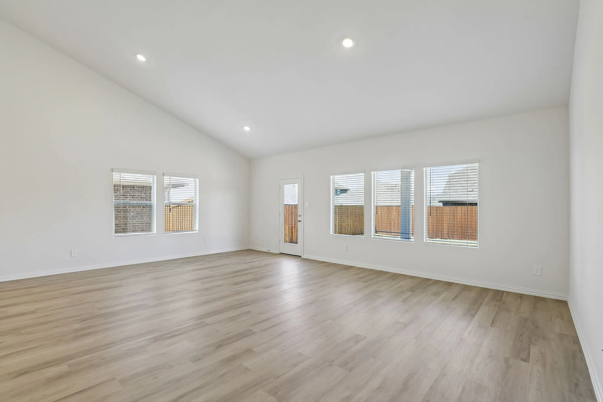 Single Family Residence For Sale in Kaufman County , 1555 Coldwater Way, Crandall, Texas 75114, 5 Bedroom, 3 Bathroom, 2 Garage spaces, 3,060 Sqft, built in 2026, New Construction - Incomplete, mls#21237293, Real Estate Agent in Crandall, Homes For Sale in Kaufman county, Homes For Sale in Crandall, Realtor in Crandall Texas, Real Estate Brokerage Independent Realty Texas, Luminita Cordes Realtor