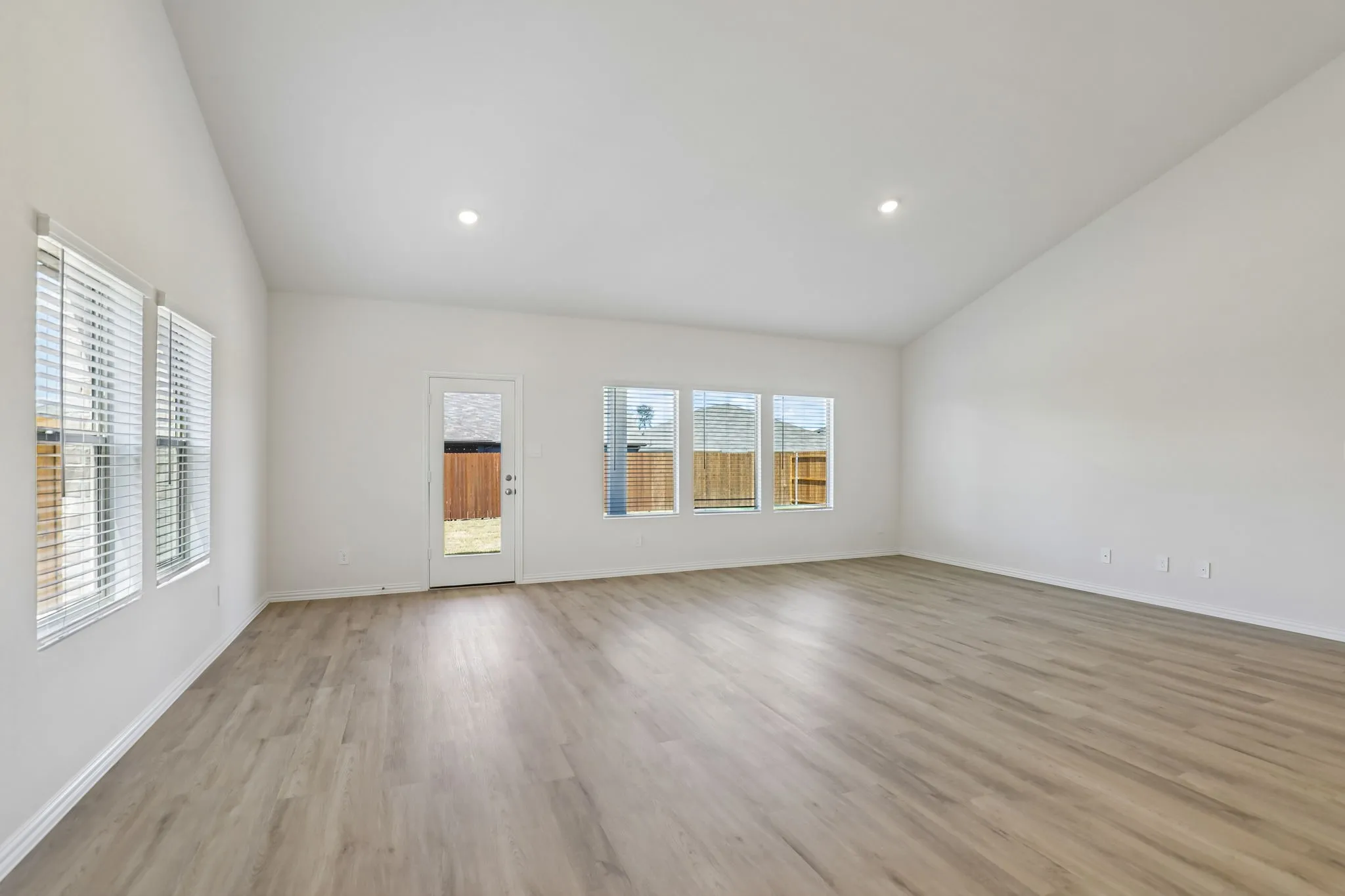 Single Family Residence For Sale in Kaufman County , 1555 Coldwater Way, Crandall, Texas 75114, 5 Bedroom, 3 Bathroom, 2 Garage spaces, 3,060 Sqft, built in 2026, New Construction - Incomplete, mls#21237293, Real Estate Agent in Crandall, Homes For Sale in Kaufman county, Homes For Sale in Crandall, Realtor in Crandall Texas, Real Estate Brokerage Independent Realty Texas, Luminita Cordes Realtor