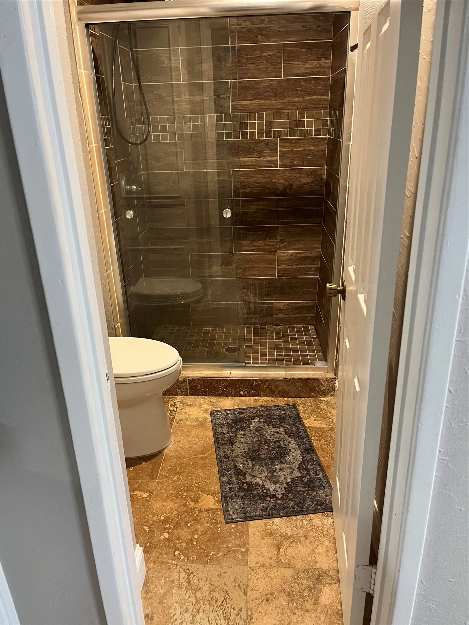 Single Family Residence For Sale in Dallas County , 3412 Park Run Drive, Mesquite, Texas 75150, 3 Bedroom, 2 Bathroom, Garage spaces, 1,515 Sqft, built in 1970, Price $220,000, mls#21237518, Real Estate Agent in Mesquite, Homes For Sale in Dallas county, Homes For Sale in Mesquite, Realtor in Mesquite Texas, Real Estate Brokerage Independent Realty Texas, Luminita Cordes Realtor