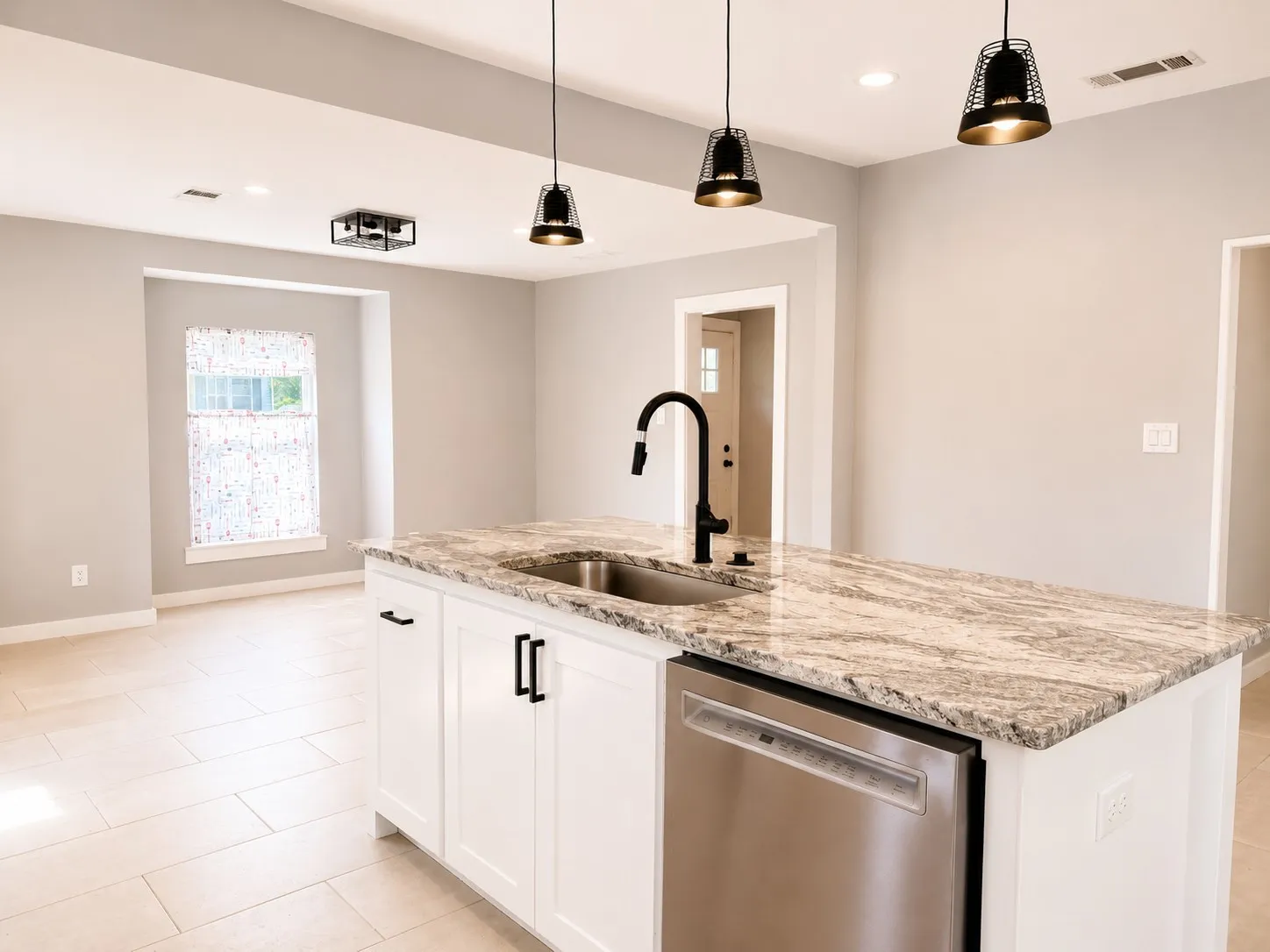 Single Family Residence For Sale in Johnson County , 202 4th Street, Joshua, Texas 76058, 3 Bedroom, 3 Bathroom, 2 Garage spaces, 2,104 Sqft, built in 1970, mls#21237558, Real Estate Agent in Joshua, Homes For Sale in Johnson county, Homes For Sale in Joshua, Realtor in Joshua Texas, Real Estate Brokerage Independent Realty Texas, Luminita Cordes Realtor