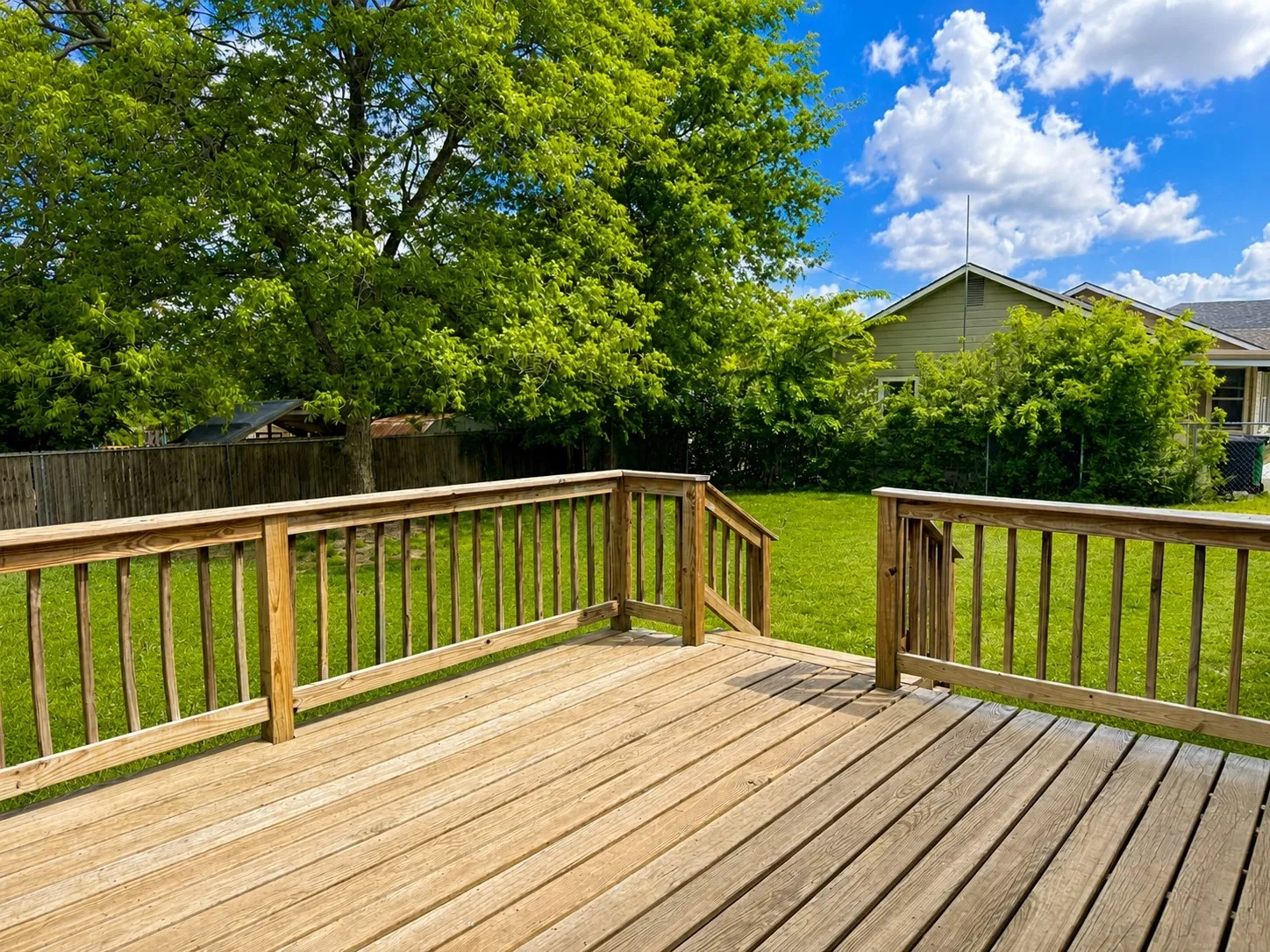 Single Family Residence For Sale in Johnson County , 202 4th Street, Joshua, Texas 76058, 3 Bedroom, 3 Bathroom, 2 Garage spaces, 2,104 Sqft, built in 1970, mls#21237558, Real Estate Agent in Joshua, Homes For Sale in Johnson county, Homes For Sale in Joshua, Realtor in Joshua Texas, Real Estate Brokerage Independent Realty Texas, Luminita Cordes Realtor