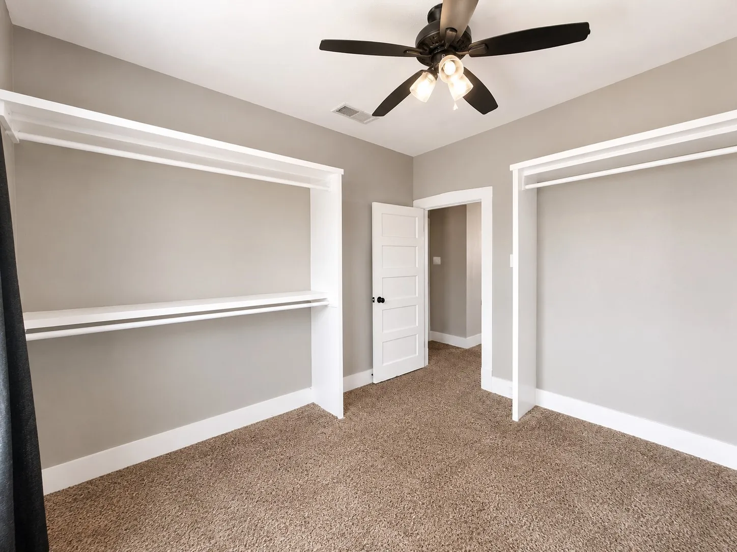 Single Family Residence For Sale in Johnson County , 202 4th Street, Joshua, Texas 76058, 3 Bedroom, 3 Bathroom, 2 Garage spaces, 2,104 Sqft, built in 1970, mls#21237558, Real Estate Agent in Joshua, Homes For Sale in Johnson county, Homes For Sale in Joshua, Realtor in Joshua Texas, Real Estate Brokerage Independent Realty Texas, Luminita Cordes Realtor