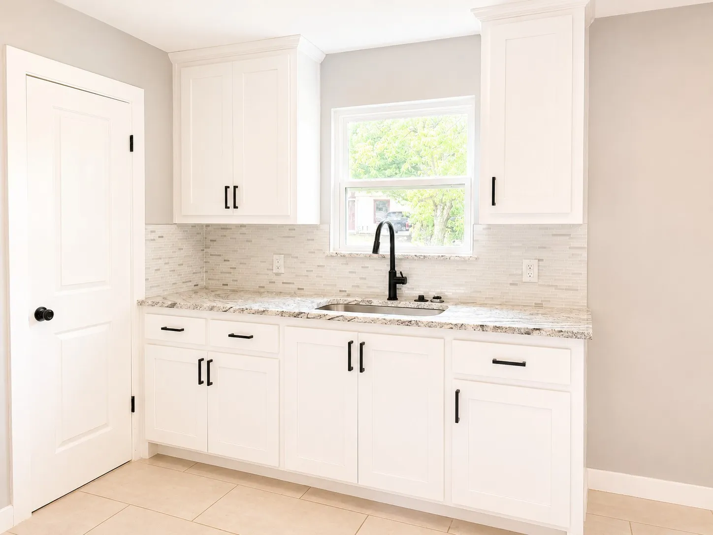 Single Family Residence For Sale in Johnson County , 202 4th Street, Joshua, Texas 76058, 3 Bedroom, 3 Bathroom, 2 Garage spaces, 2,104 Sqft, built in 1970, mls#21237558, Real Estate Agent in Joshua, Homes For Sale in Johnson county, Homes For Sale in Joshua, Realtor in Joshua Texas, Real Estate Brokerage Independent Realty Texas, Luminita Cordes Realtor