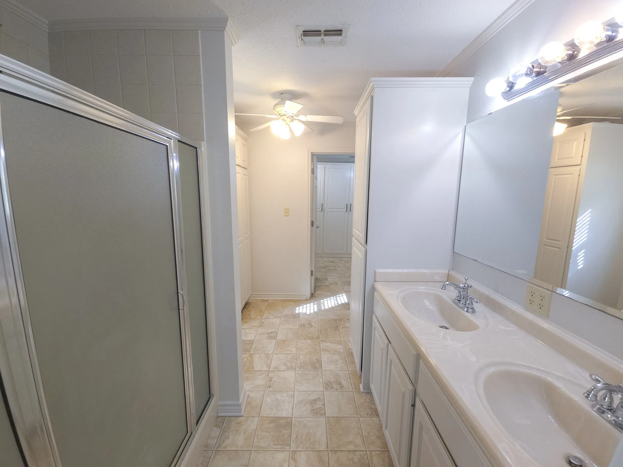 Farm For Sale in Shelby County , 1394 Fm 3343, Joaquin, Texas 75954, 3 Bedrooms, 2 Bathrooms, 3 Garage spaces, 2,105 Sqft, built in 2007, Preowned, Price $580,000, mls#21237563, Real Estate Agent in Joaquin, Homes For Sale in Shelby county, Homes For Sale in Joaquin, Realtor in Joaquin Texas, Real Estate Brokerage Independent Realty Texas, Luminita Cordes Realtor