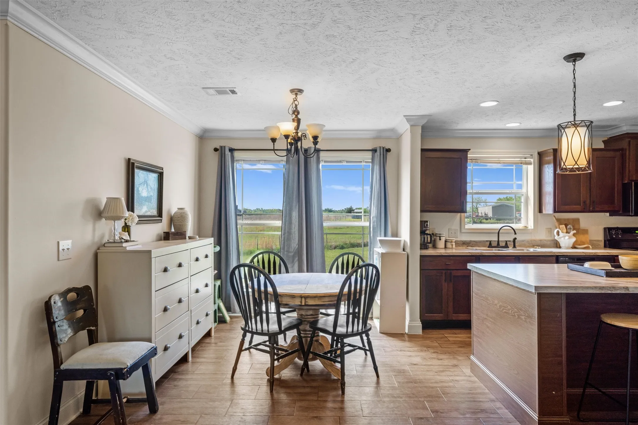 Single Family Residence For Sale in Wood County , 850 County Road 4740, Winnsboro, Texas 75494, 3 Bedrooms, 2 Bathrooms, Garage spaces, 1,620 Sqft, built in 2019, Preowned, Price $284,000, mls#21237636, Real Estate Agent in Winnsboro, Homes For Sale in Wood county, Homes For Sale in Winnsboro, Realtor in Winnsboro Texas, Real Estate Brokerage Independent Realty Texas, Luminita Cordes Realtor