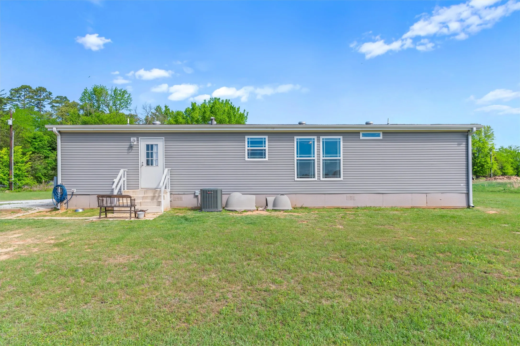 Single Family Residence For Sale in Wood County , 850 County Road 4740, Winnsboro, Texas 75494, 3 Bedrooms, 2 Bathrooms, Garage spaces, 1,620 Sqft, built in 2019, Preowned, Price $284,000, mls#21237636, Real Estate Agent in Winnsboro, Homes For Sale in Wood county, Homes For Sale in Winnsboro, Realtor in Winnsboro Texas, Real Estate Brokerage Independent Realty Texas, Luminita Cordes Realtor
