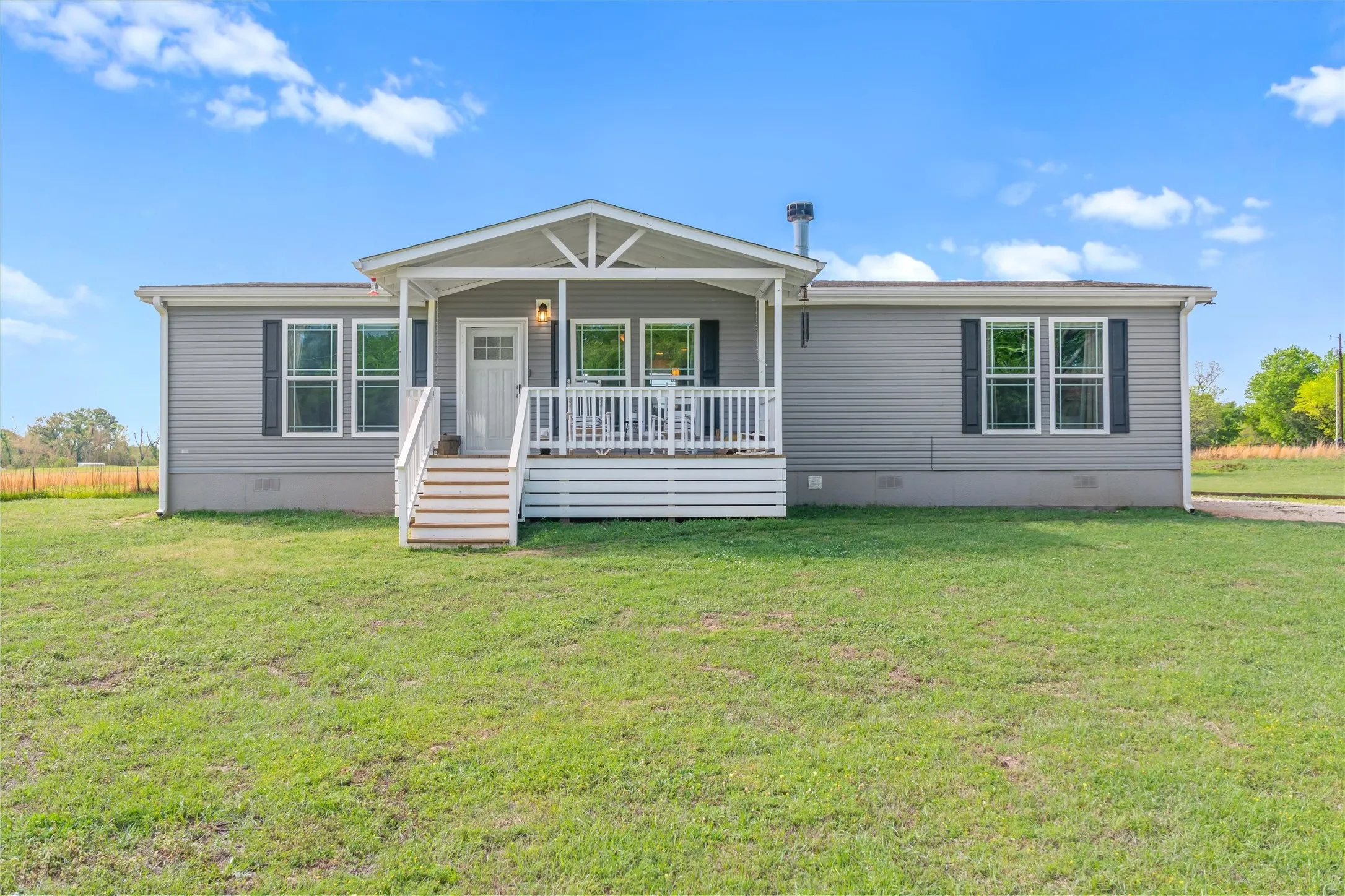 Single Family Residence For Sale in Wood County , 850 County Road 4740, Winnsboro, Texas 75494, 3 Bedrooms, 2 Bathrooms, Garage spaces, 1,620 Sqft, built in 2019, Preowned, Price $284,000, mls#21237636, Real Estate Agent in Winnsboro, Homes For Sale in Wood county, Homes For Sale in Winnsboro, Realtor in Winnsboro Texas, Real Estate Brokerage Independent Realty Texas, Luminita Cordes Realtor