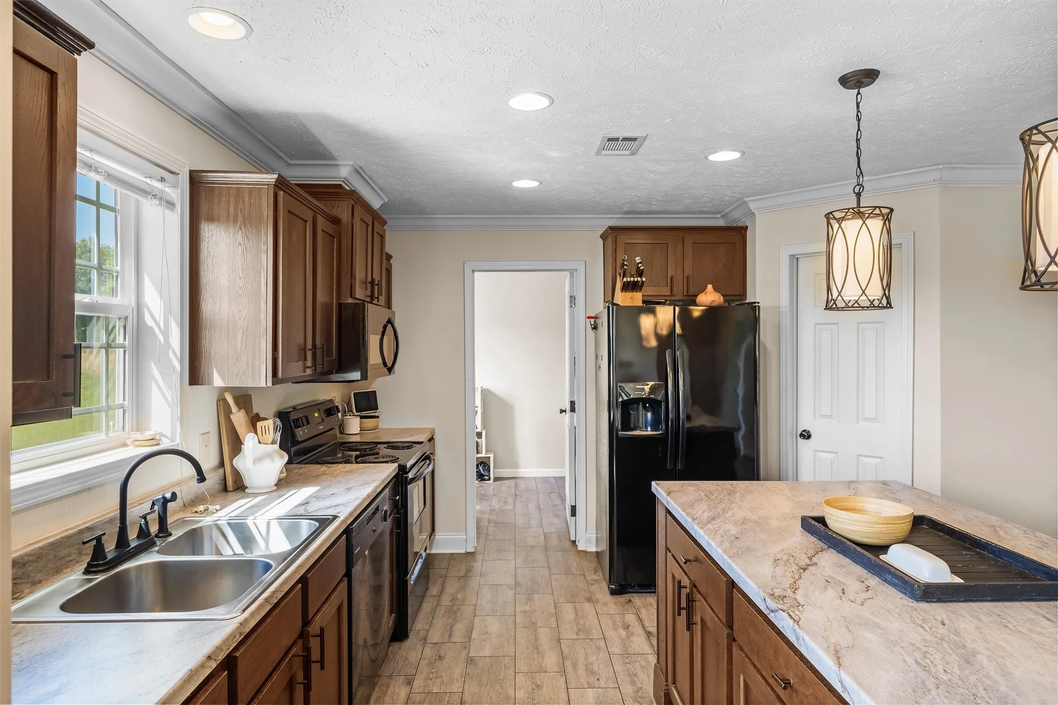 Single Family Residence For Sale in Wood County , 850 County Road 4740, Winnsboro, Texas 75494, 3 Bedrooms, 2 Bathrooms, Garage spaces, 1,620 Sqft, built in 2019, Preowned, Price $284,000, mls#21237636, Real Estate Agent in Winnsboro, Homes For Sale in Wood county, Homes For Sale in Winnsboro, Realtor in Winnsboro Texas, Real Estate Brokerage Independent Realty Texas, Luminita Cordes Realtor