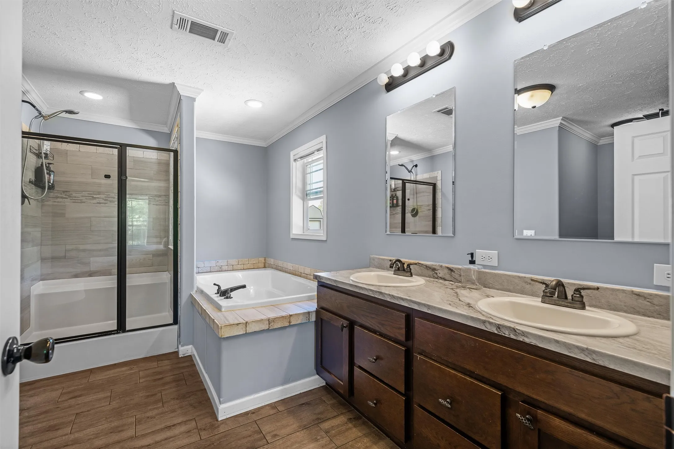 Single Family Residence For Sale in Wood County , 850 County Road 4740, Winnsboro, Texas 75494, 3 Bedrooms, 2 Bathrooms, Garage spaces, 1,620 Sqft, built in 2019, Preowned, Price $284,000, mls#21237636, Real Estate Agent in Winnsboro, Homes For Sale in Wood county, Homes For Sale in Winnsboro, Realtor in Winnsboro Texas, Real Estate Brokerage Independent Realty Texas, Luminita Cordes Realtor