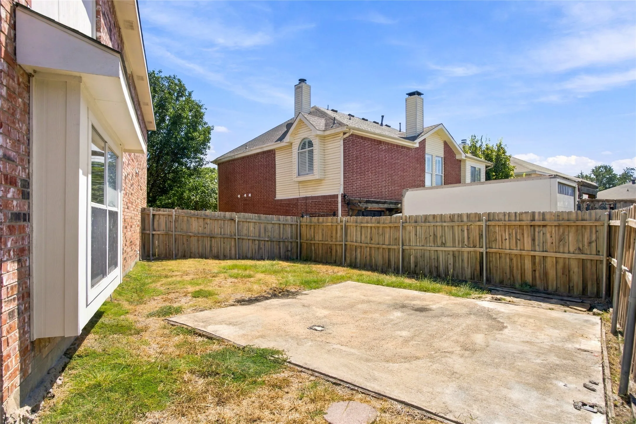 Single Family Residence For Sale in Dallas County , 531 Pecan Leaf Drive, Lancaster, Texas 75146, 5 Bedroom, 3 Bathroom, 2 Garage spaces, 3,643 Sqft, built in 2001, Preowned, mls#21237581, Real Estate Agent in Lancaster, Homes For Sale in Dallas county, Homes For Sale in Lancaster, Realtor in Lancaster Texas, Real Estate Brokerage Independent Realty Texas, Luminita Cordes Realtor