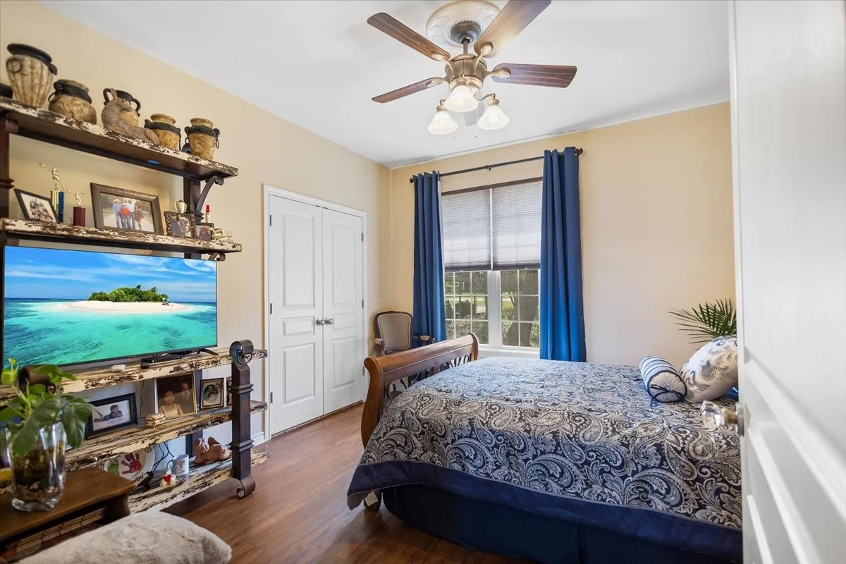 Single Family Residence For Sale in Henderson County , 4789 Sunrise Drive, Chandler, Texas 75758, 4 Bedroom, 2 Bathroom, 2 Garage spaces, 2,163 Sqft, built in 2008, mls#21210638, Real Estate Agent in Chandler, Homes For Sale in Henderson county, Homes For Sale in Chandler, Realtor in Chandler Texas, Real Estate Brokerage Independent Realty Texas, Luminita Cordes Realtor