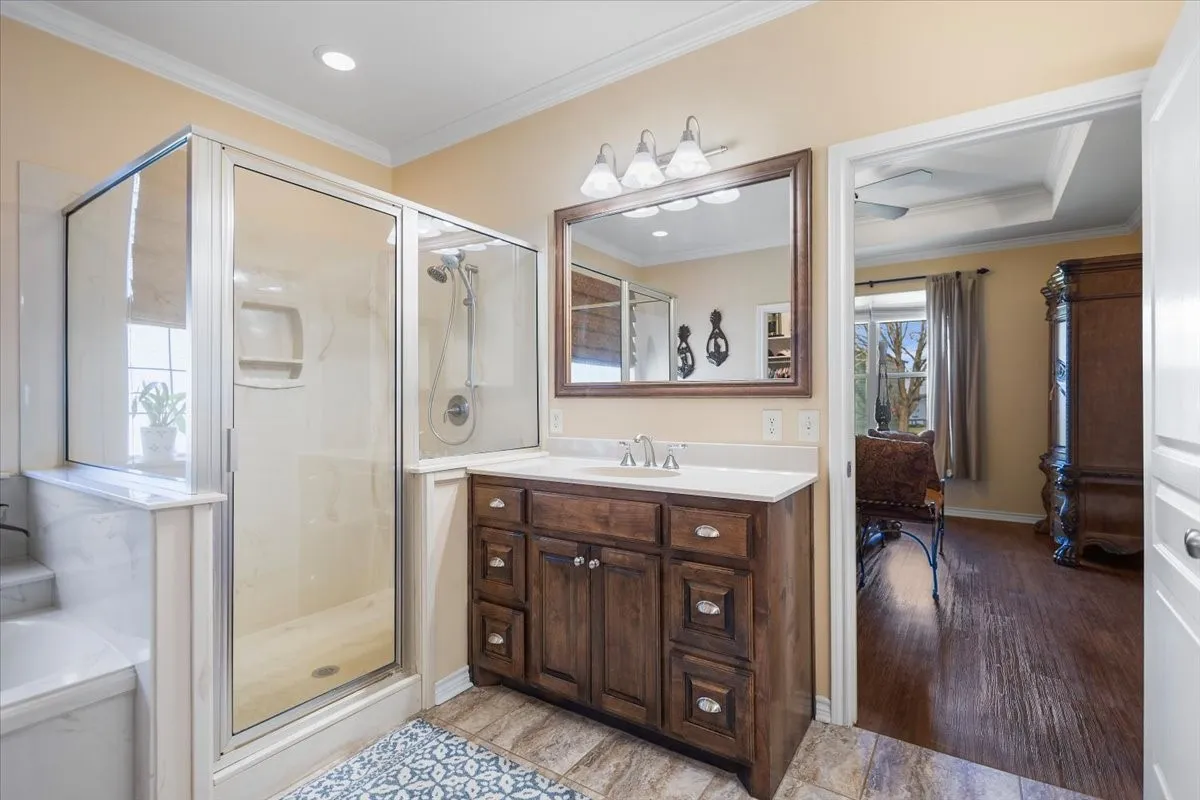Single Family Residence For Sale in Henderson County , 4789 Sunrise Drive, Chandler, Texas 75758, 4 Bedroom, 2 Bathroom, 2 Garage spaces, 2,163 Sqft, built in 2008, mls#21210638, Real Estate Agent in Chandler, Homes For Sale in Henderson county, Homes For Sale in Chandler, Realtor in Chandler Texas, Real Estate Brokerage Independent Realty Texas, Luminita Cordes Realtor