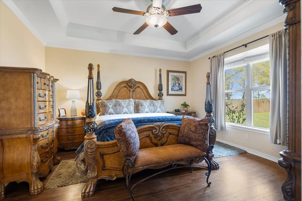 Single Family Residence For Sale in Henderson County , 4789 Sunrise Drive, Chandler, Texas 75758, 4 Bedroom, 2 Bathroom, 2 Garage spaces, 2,163 Sqft, built in 2008, mls#21210638, Real Estate Agent in Chandler, Homes For Sale in Henderson county, Homes For Sale in Chandler, Realtor in Chandler Texas, Real Estate Brokerage Independent Realty Texas, Luminita Cordes Realtor