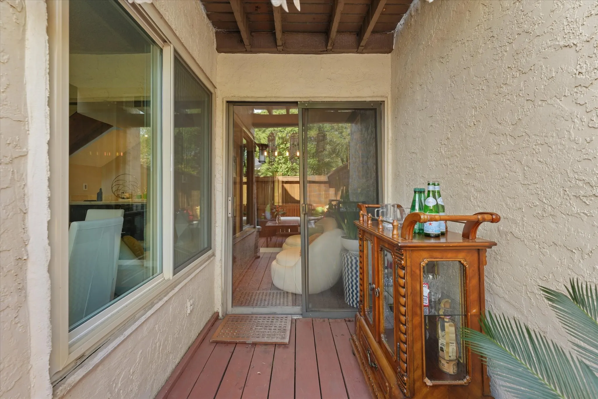 Condominium For Sale in Dallas County , 14151 Montfort Drive 347, Dallas, Texas 75254, 2 Bedroom, 2 Bathroom, Garage spaces, 1,336 Sqft, built in 1981, Preowned, mls#21235781, Real Estate Agent in Dallas, Homes For Sale in Dallas county, Homes For Sale in Dallas, Realtor in Dallas Texas, Real Estate Brokerage Independent Realty Texas, Luminita Cordes Realtor