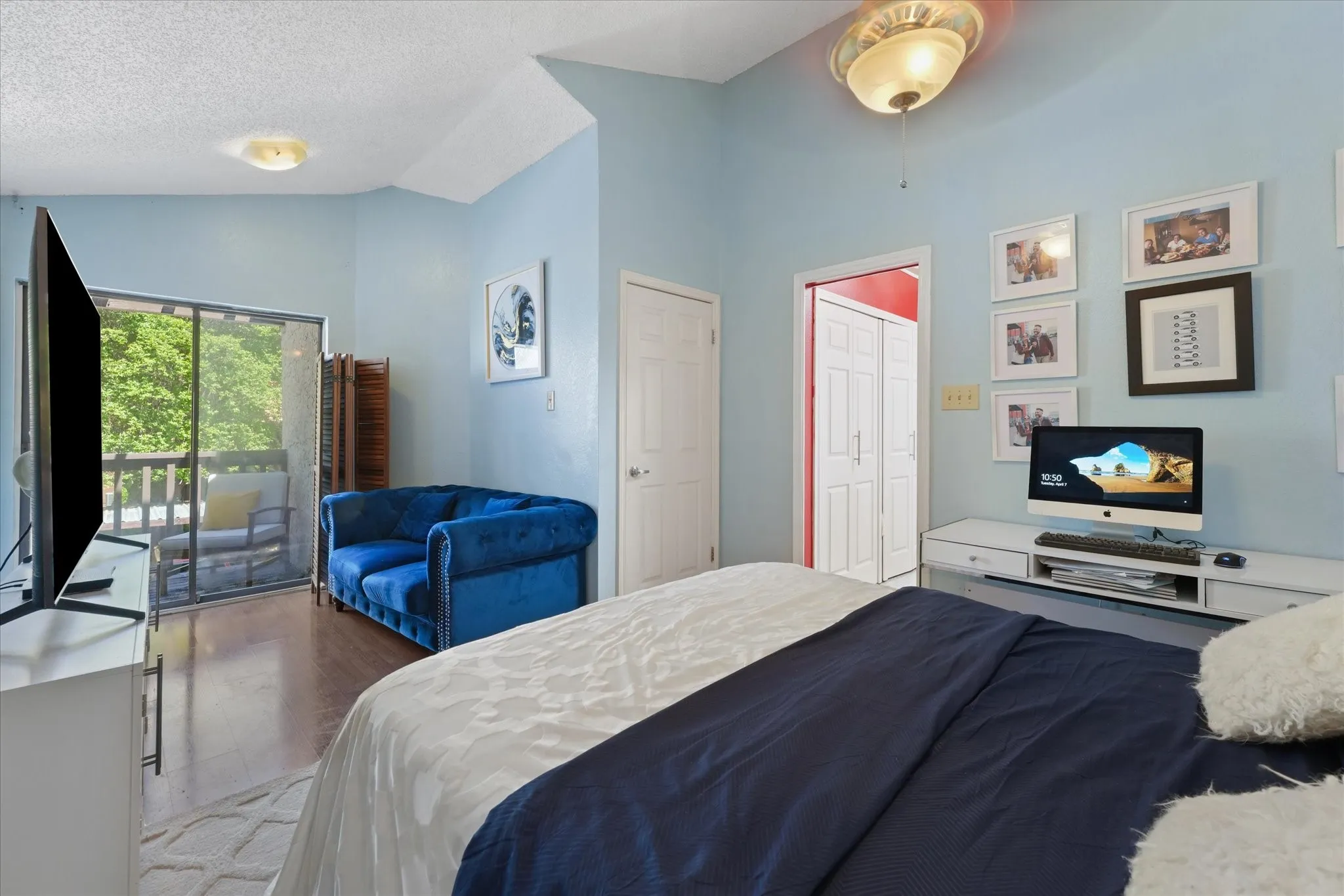 Condominium For Sale in Dallas County , 14151 Montfort Drive 347, Dallas, Texas 75254, 2 Bedroom, 2 Bathroom, Garage spaces, 1,336 Sqft, built in 1981, Preowned, mls#21235781, Real Estate Agent in Dallas, Homes For Sale in Dallas county, Homes For Sale in Dallas, Realtor in Dallas Texas, Real Estate Brokerage Independent Realty Texas, Luminita Cordes Realtor