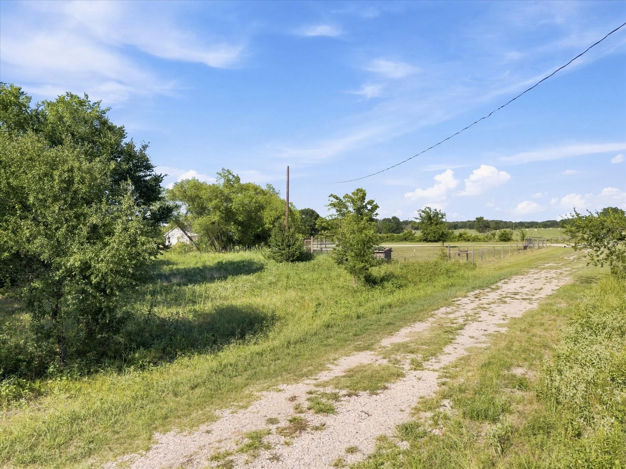 Unimproved Land For Sale in Kaufman County , 0 FM RD 3094 Fm Rd 3094, Scurry, Texas 75158, 0, 0, Garage spaces, 0 Sqft, built in 0, mls#21237472, Real Estate Agent in Scurry, Homes For Sale in Kaufman county, Homes For Sale in Scurry, Realtor in Scurry Texas, Real Estate Brokerage Independent Realty Texas, Luminita Cordes Realtor