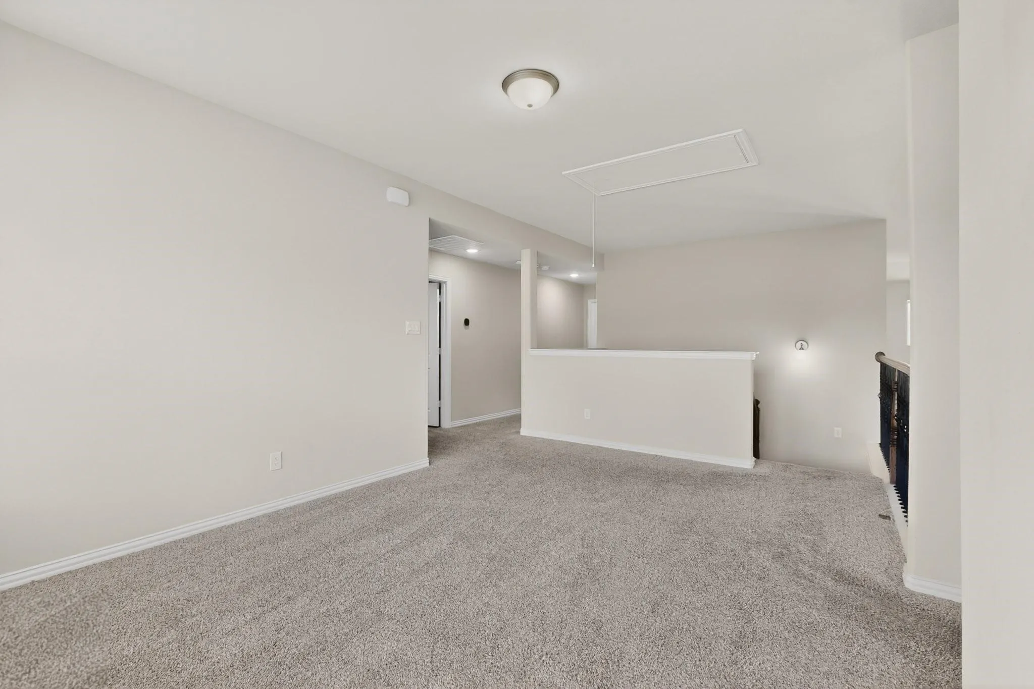 Single Family Residence For Sale in Ellis County , 73 River Oaks Boulevard, Waxahachie, Texas 75165, 4 Bedroom, 3 Bathroom, 2 Garage spaces, 3,005 Sqft, built in 2021, Preowned, mls#21234561, Real Estate Agent in Waxahachie, Homes For Sale in Ellis county, Homes For Sale in Waxahachie, Realtor in Waxahachie Texas, Real Estate Brokerage Independent Realty Texas, Luminita Cordes Realtor