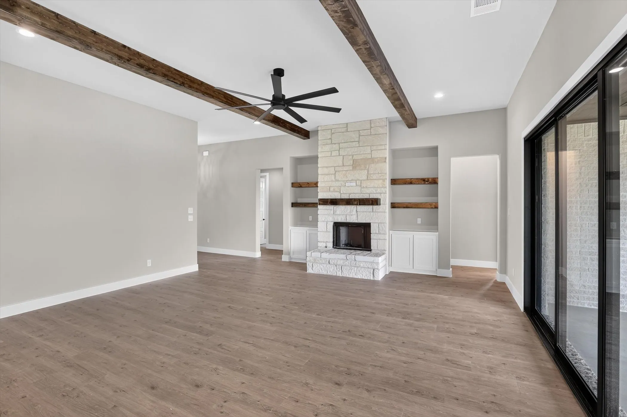 Single Family Residence For Sale in Johnson County , 140 Chapowits, Godley, Texas 76044, 3 Bedroom, 2 Bathroom, 3 Garage spaces, 2,445 Sqft, built in 2026, New Construction - Incomplete, mls#21237776, Real Estate Agent in Godley, Homes For Sale in Johnson county, Homes For Sale in Godley, Realtor in Godley Texas, Real Estate Brokerage Independent Realty Texas, Luminita Cordes Realtor