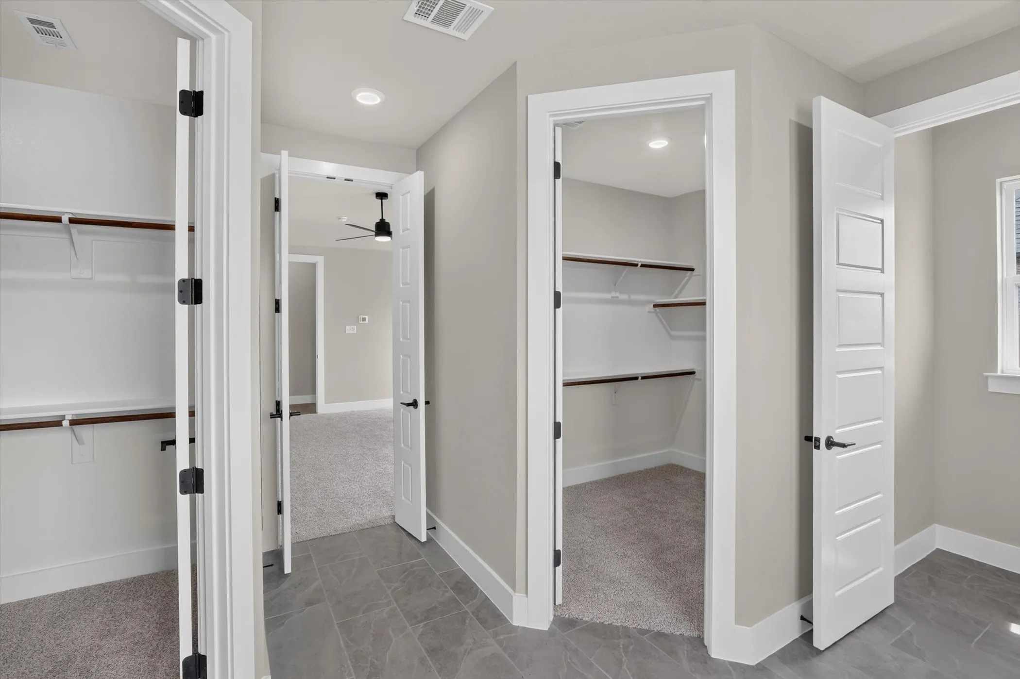 Single Family Residence For Sale in Johnson County , 140 Chapowits, Godley, Texas 76044, 3 Bedroom, 2 Bathroom, 3 Garage spaces, 2,445 Sqft, built in 2026, New Construction - Incomplete, mls#21237776, Real Estate Agent in Godley, Homes For Sale in Johnson county, Homes For Sale in Godley, Realtor in Godley Texas, Real Estate Brokerage Independent Realty Texas, Luminita Cordes Realtor