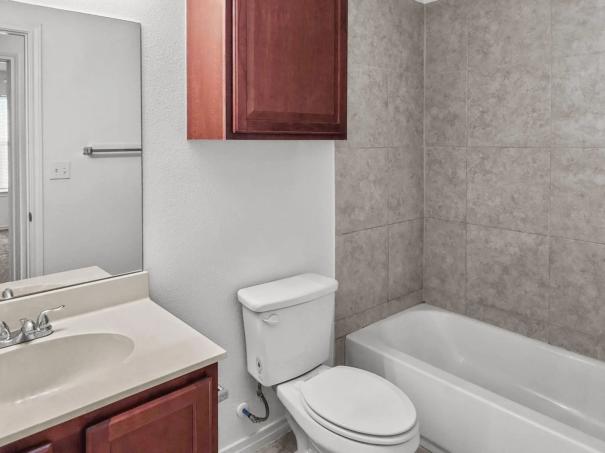 Primary bathroom - Unit 821